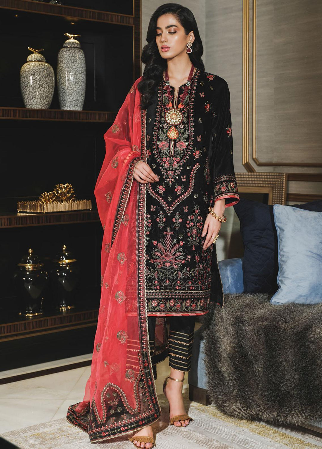 Tehwaar By Rang Rasiya Embroidered Velvet Suits Unstitched 3 Piece RR22T D-06 Gulmeena - Luxury Collection