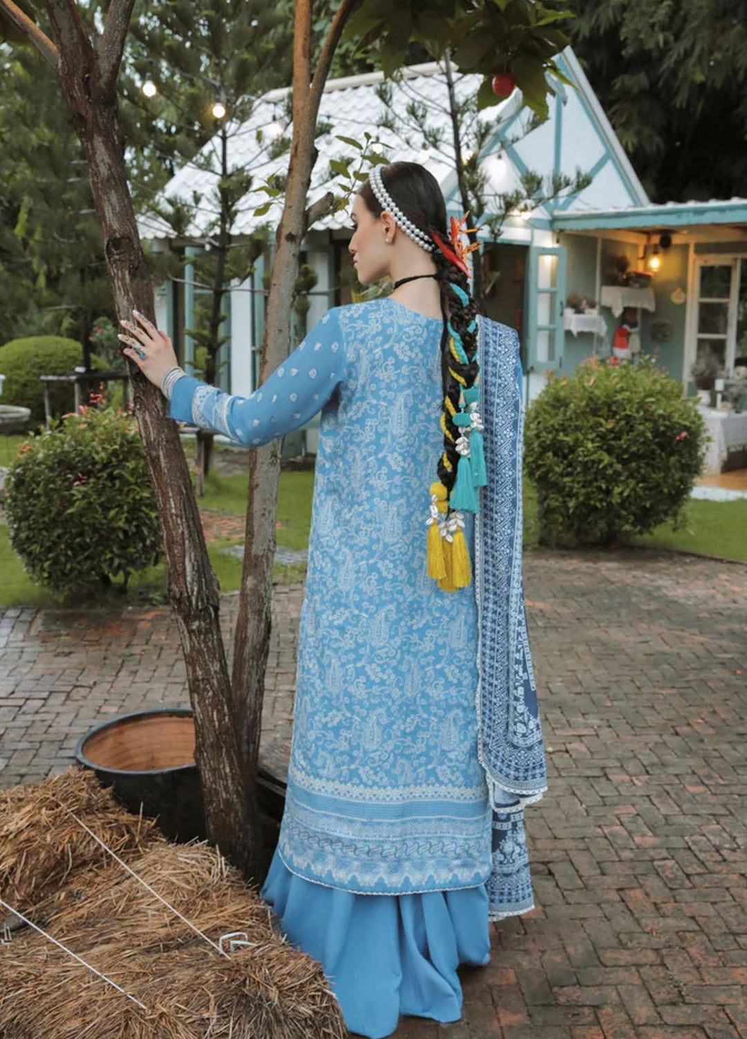 Tehzeeb By Aabyaan Embroidered Karandi Suits Unstitched 3 Piece ABY22T AK-11 Narina - Winter Collection