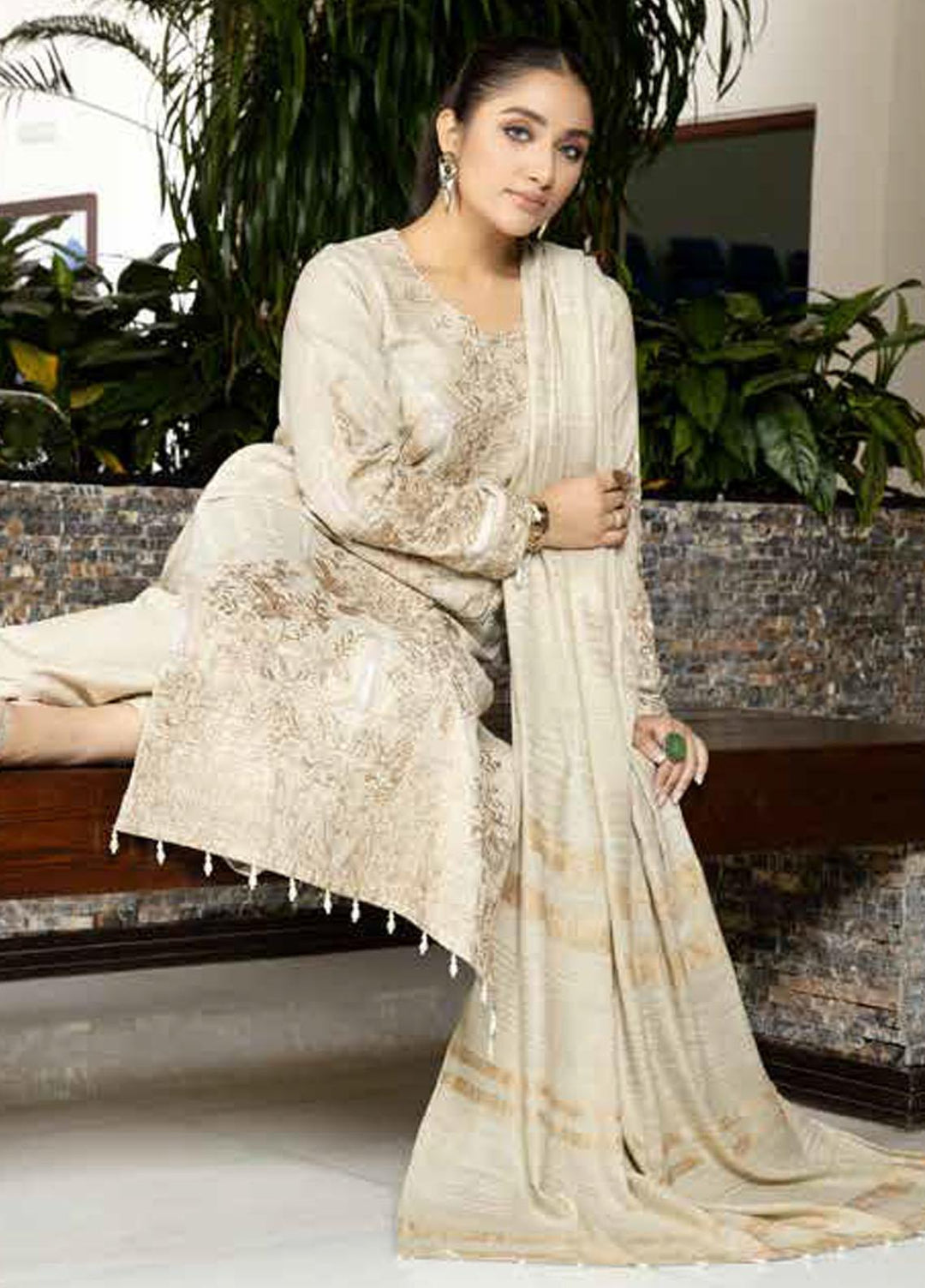 Tehzeeb By Riaz Arts Embroidered Leather Peach Suits Unstitched 3 Piece RA22TPL TL-174 - Winter Collection