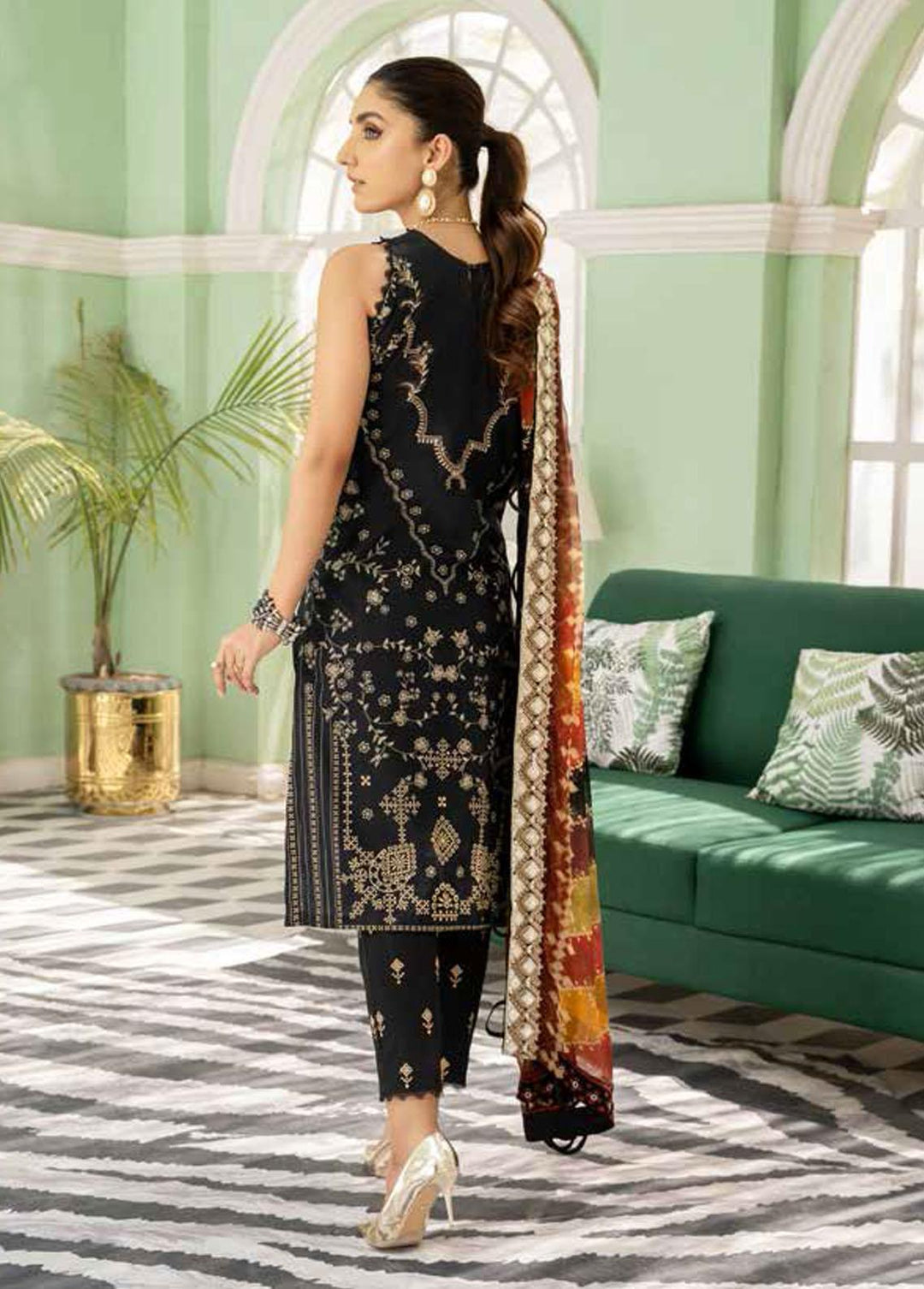Tehzeeb By Riaz Arts Embroidered Lawn Suits Unstitched 3 Piece RA22TL TE-01 - Exclusive Collection