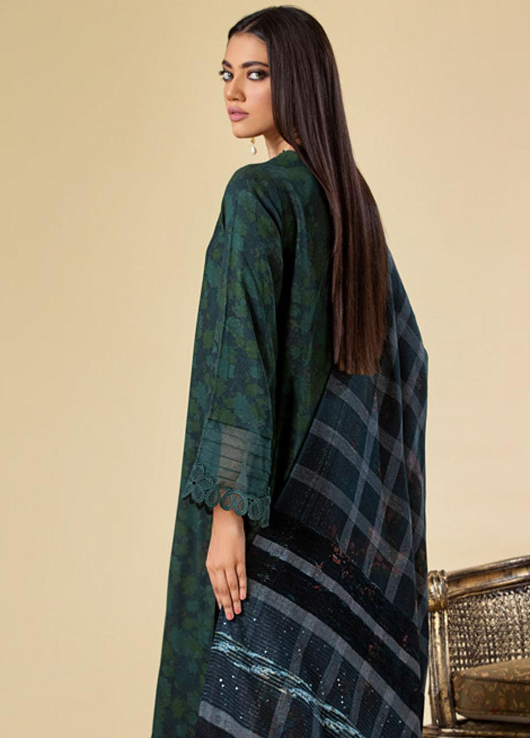 Tehzeeb By Riaz Arts Printed  Suits Unstitched 3 Piece RA23LP TL-106 - Summer Collection