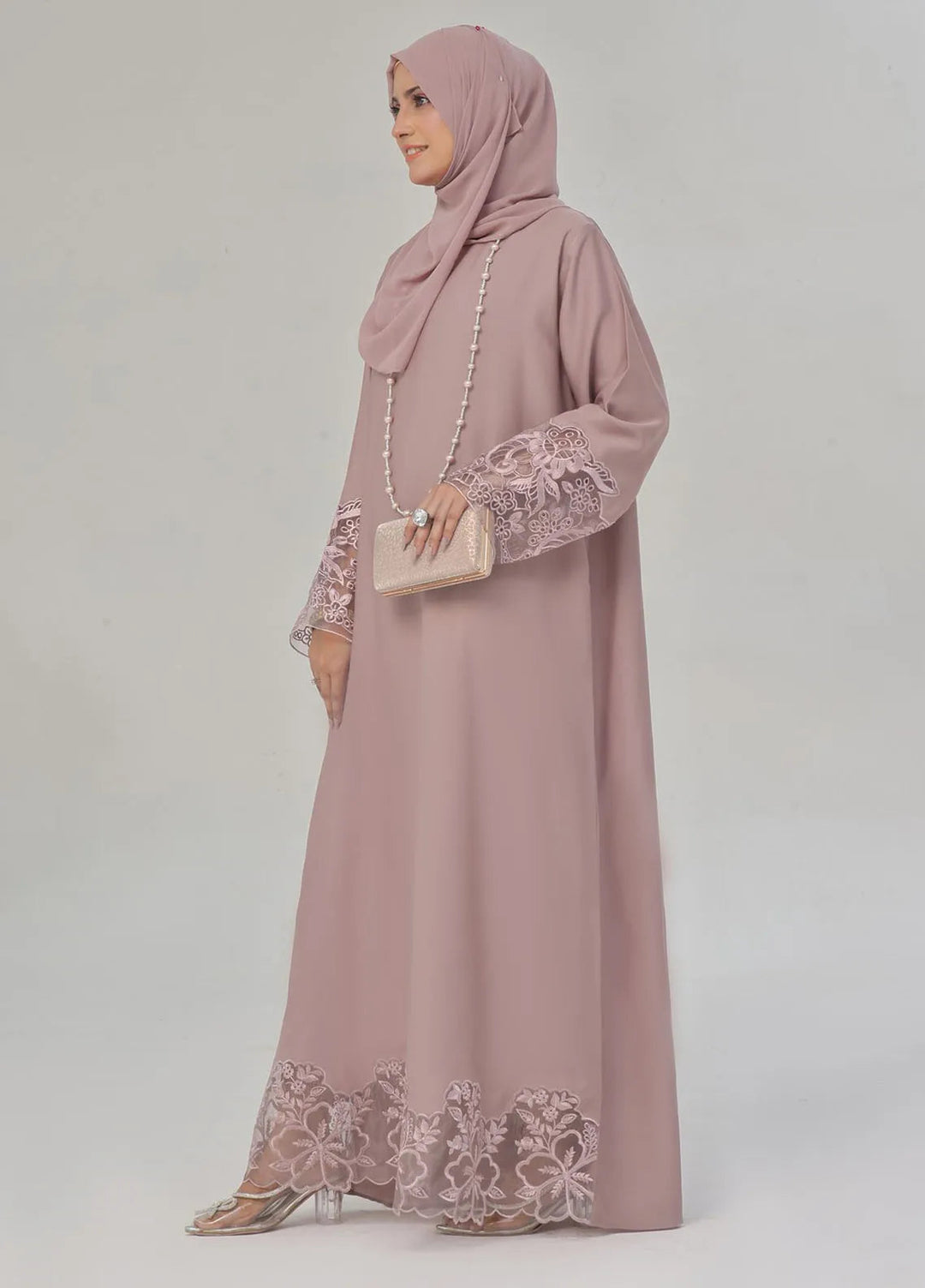 TGM Pret Embroidered Nidha Abaya Alisha