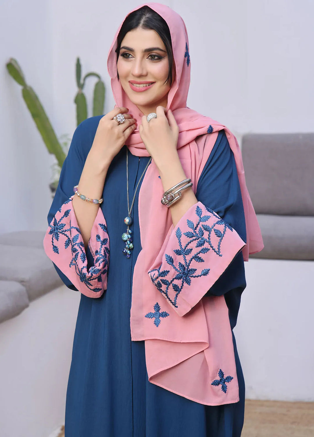 TGM Pret Embroidered Nidha Abaya Azka