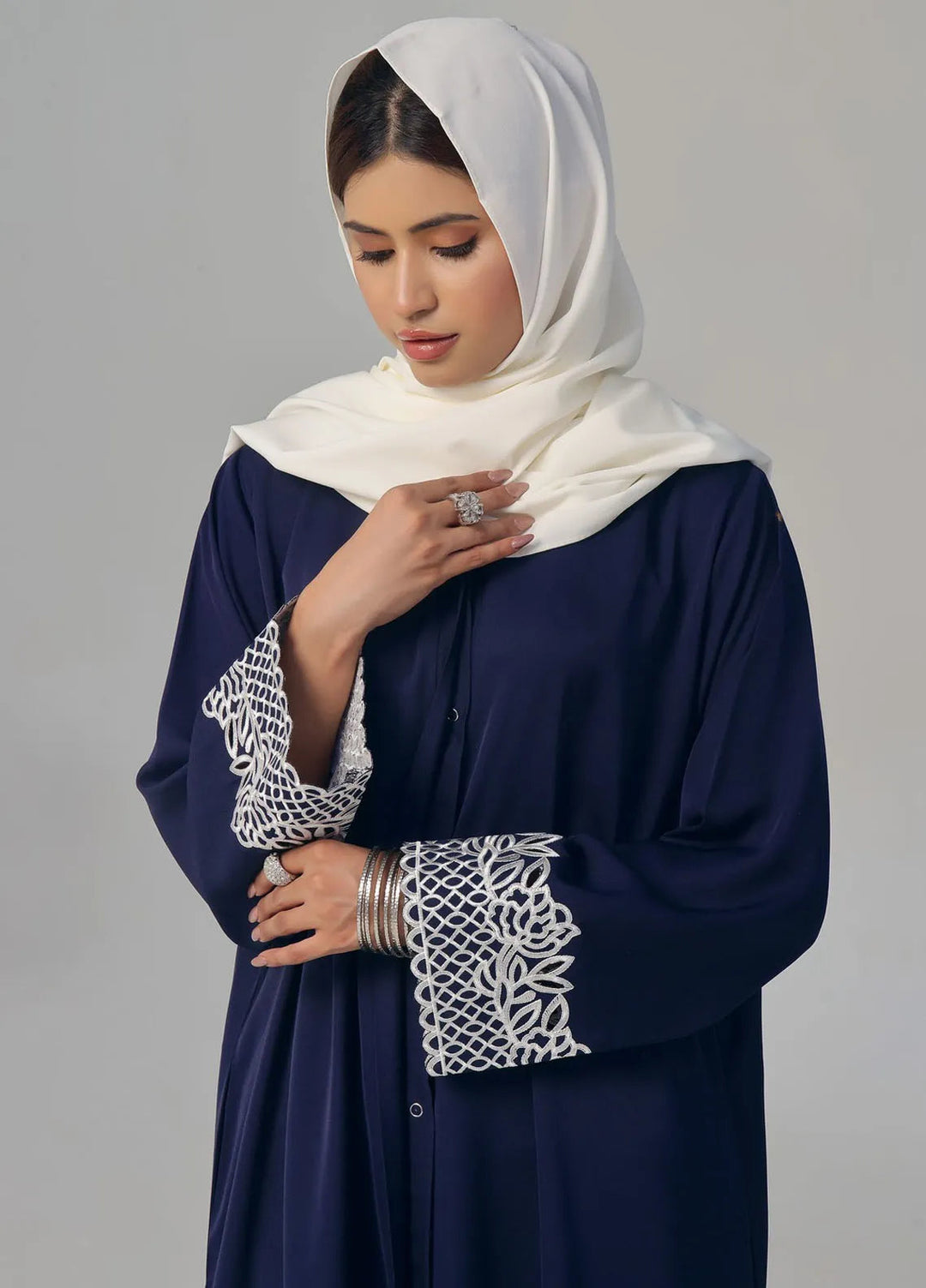 TGM Pret Embroidered Nidha Abaya Saraya