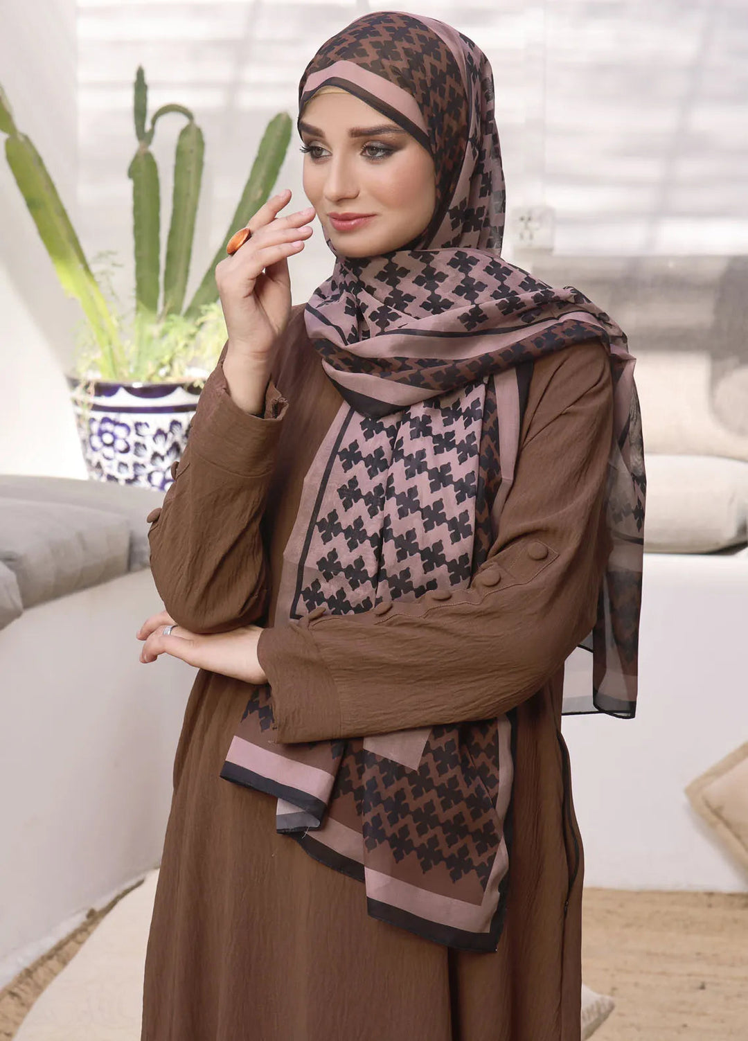TGM Pret Plain Cypress Abaya Barkha