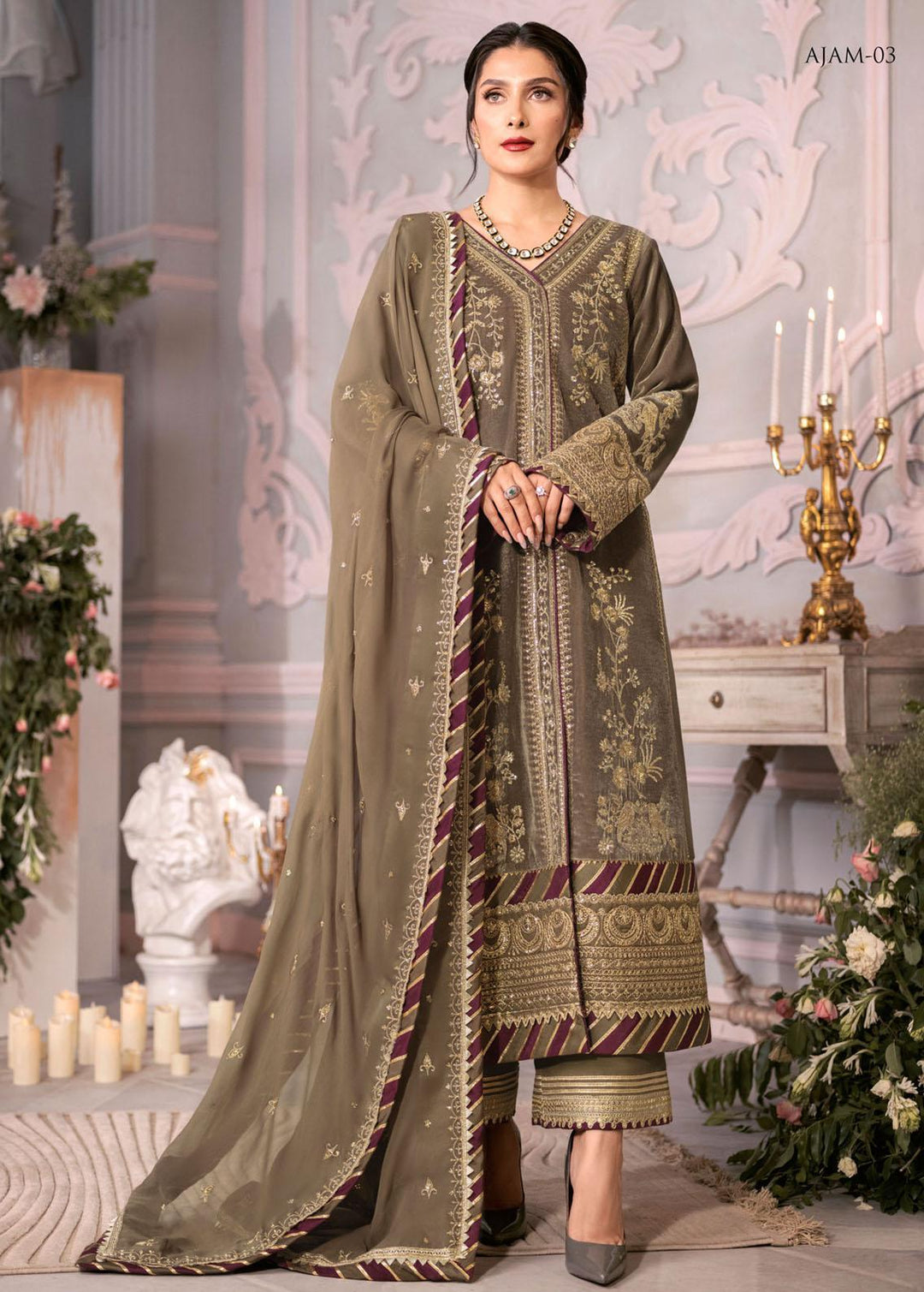 The Ayeza Edit by Asim Jofa Embroidered Velvet Suits Unstitched 3 Piece AJ22AM AJAM-03 - Winter Collection