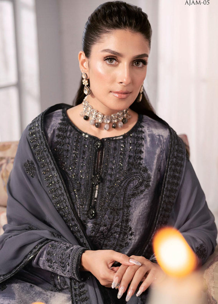 The Ayeza Edit by Asim Jofa Embroidered Velvet Suits Unstitched 3 Piece AJ22AM AJAM-05 - Winter Collection