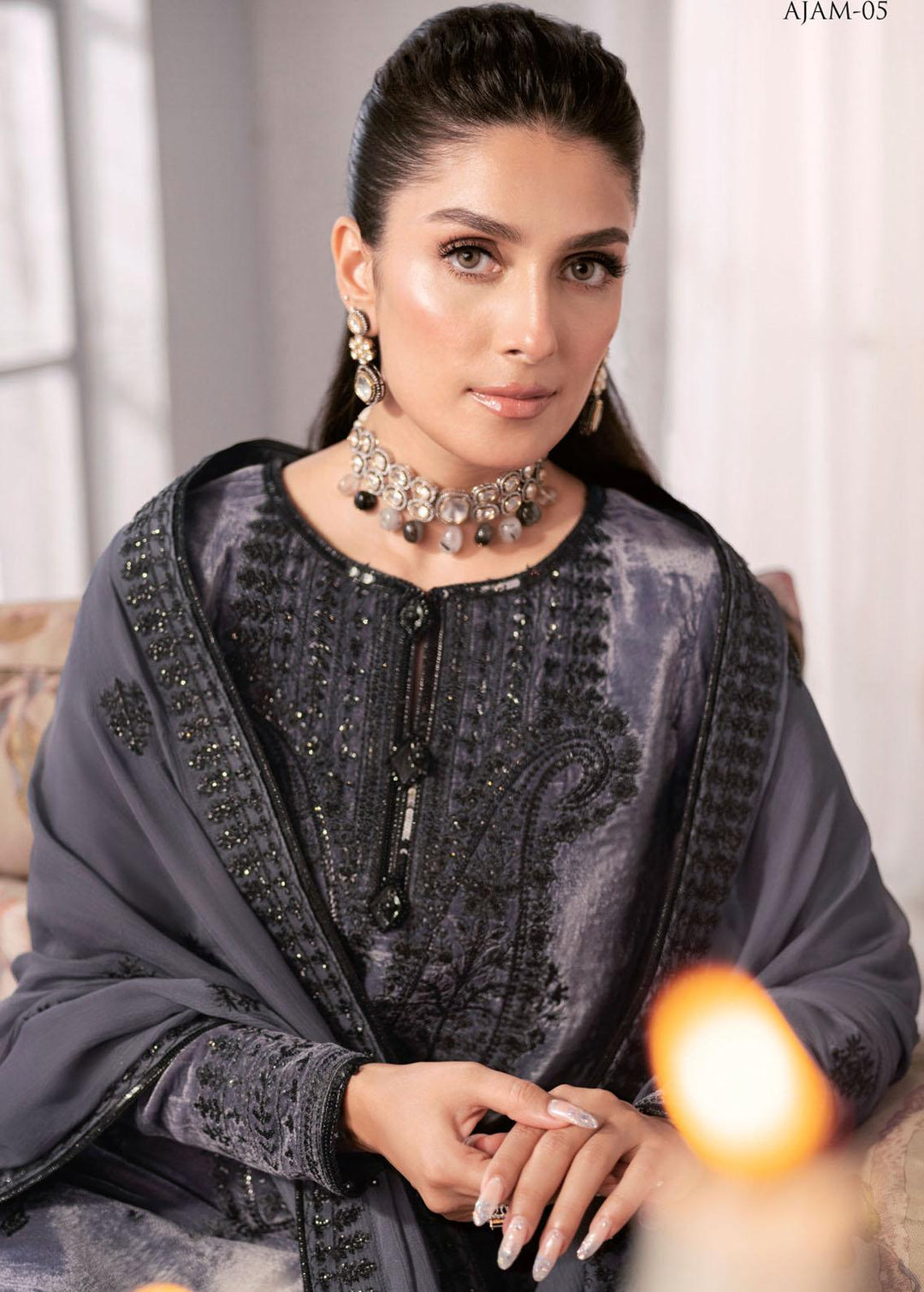 The Ayeza Edit by Asim Jofa Embroidered Velvet Suits Unstitched 3 Piece AJ22AM AJAM-05 - Winter Collection