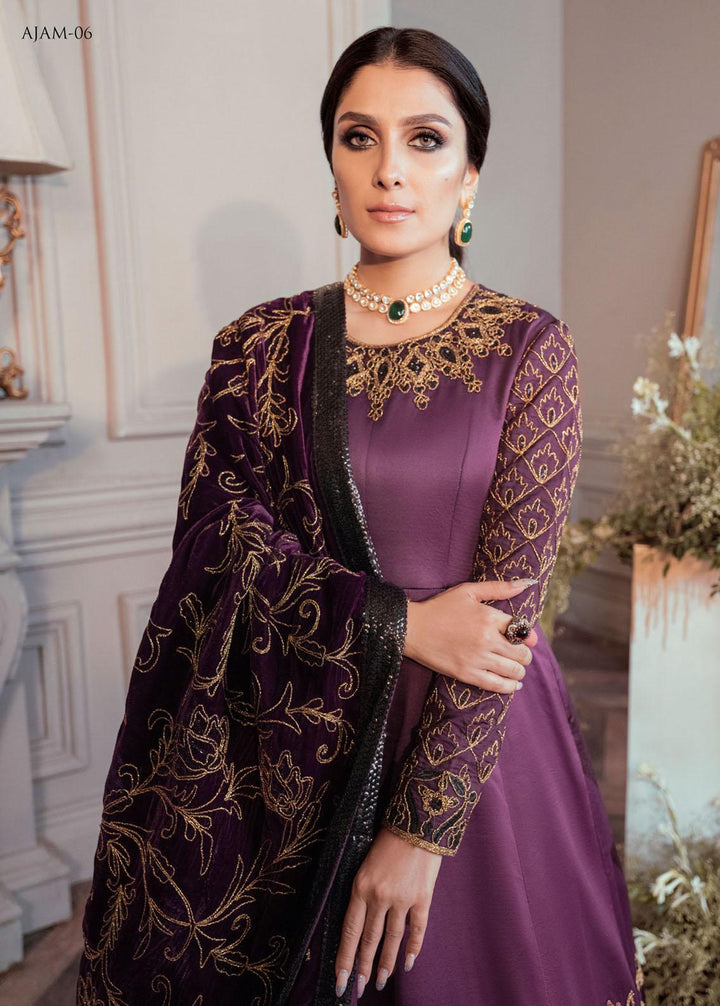 The Ayeza Edit by Asim Jofa Embroidered Velvet Suits Unstitched 3 Piece AJ22AM AJAM-06 - Winter Collection