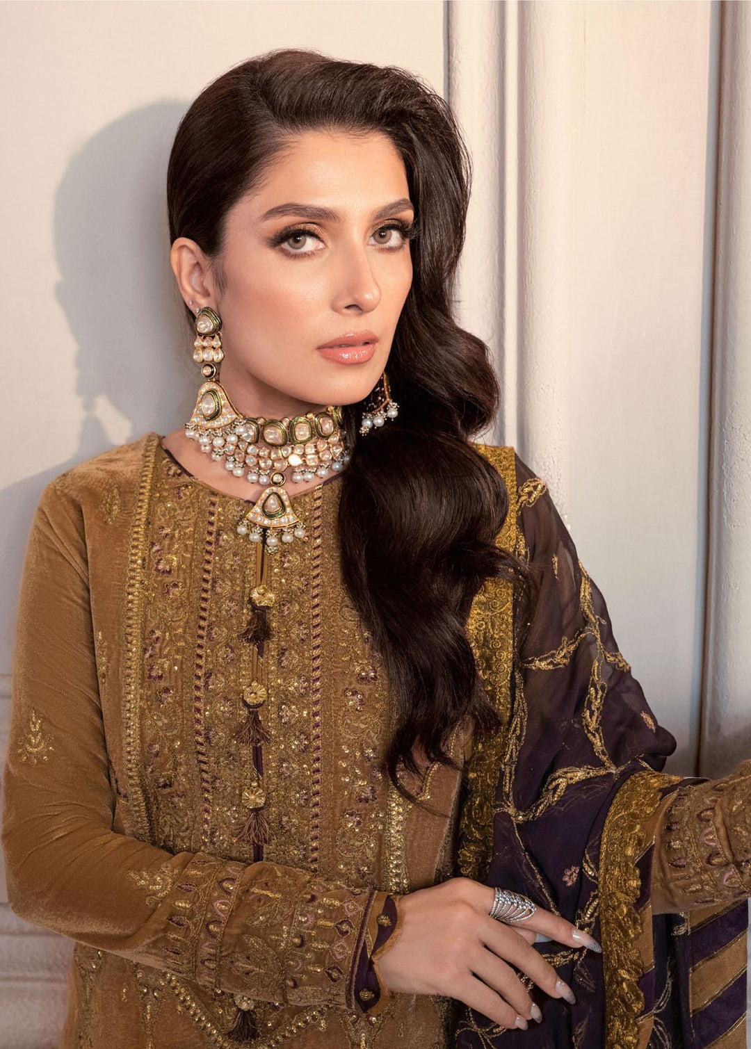 The Ayeza Edit by Asim Jofa Embroidered Velvet Suits Unstitched 3 Piece AJ22AM AJAM-07 - Winter Collection