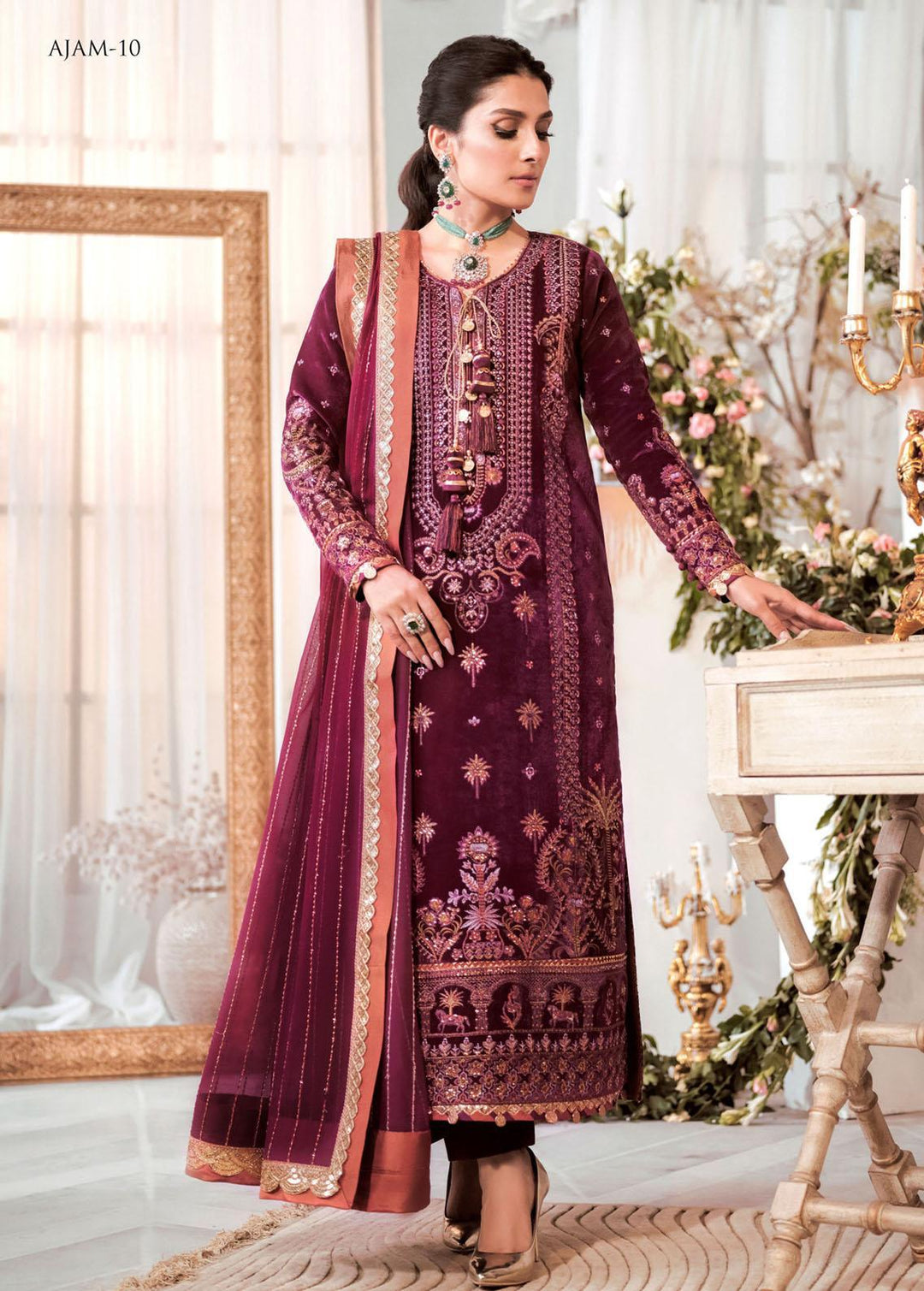 The Ayeza Edit by Asim Jofa Embroidered Velvet Suits Unstitched 3 Piece AJ22AM AJAM-10 - Winter Collection