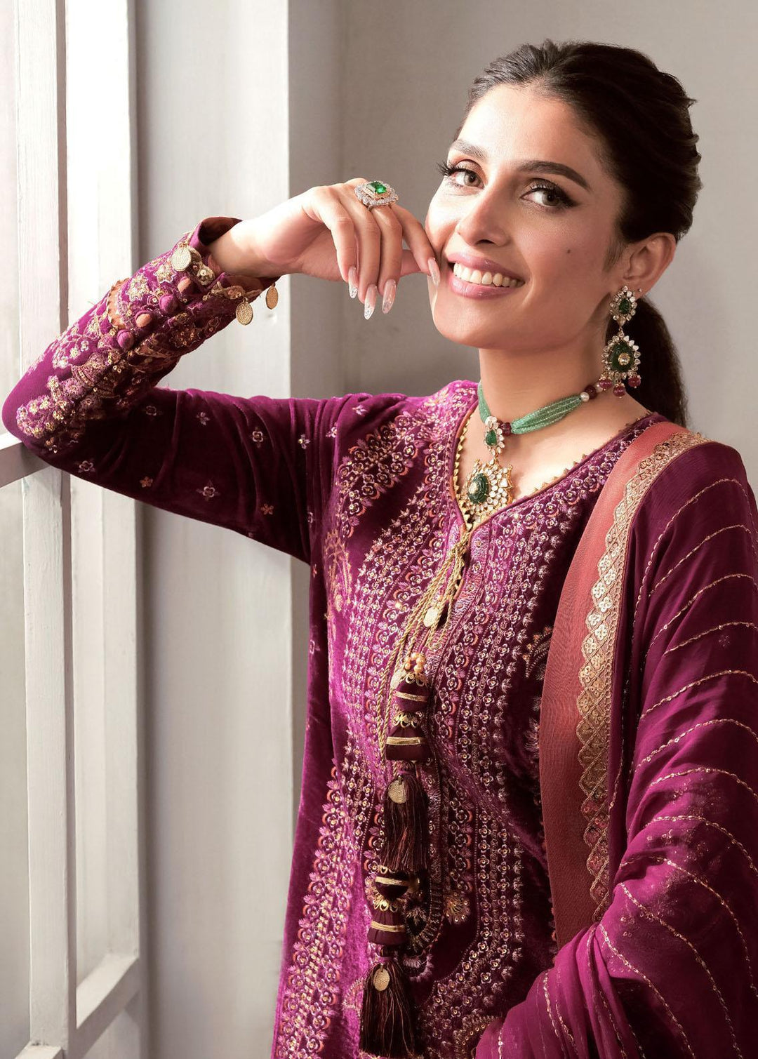 The Ayeza Edit by Asim Jofa Embroidered Velvet Suits Unstitched 3 Piece AJ22AM AJAM-10 - Winter Collection