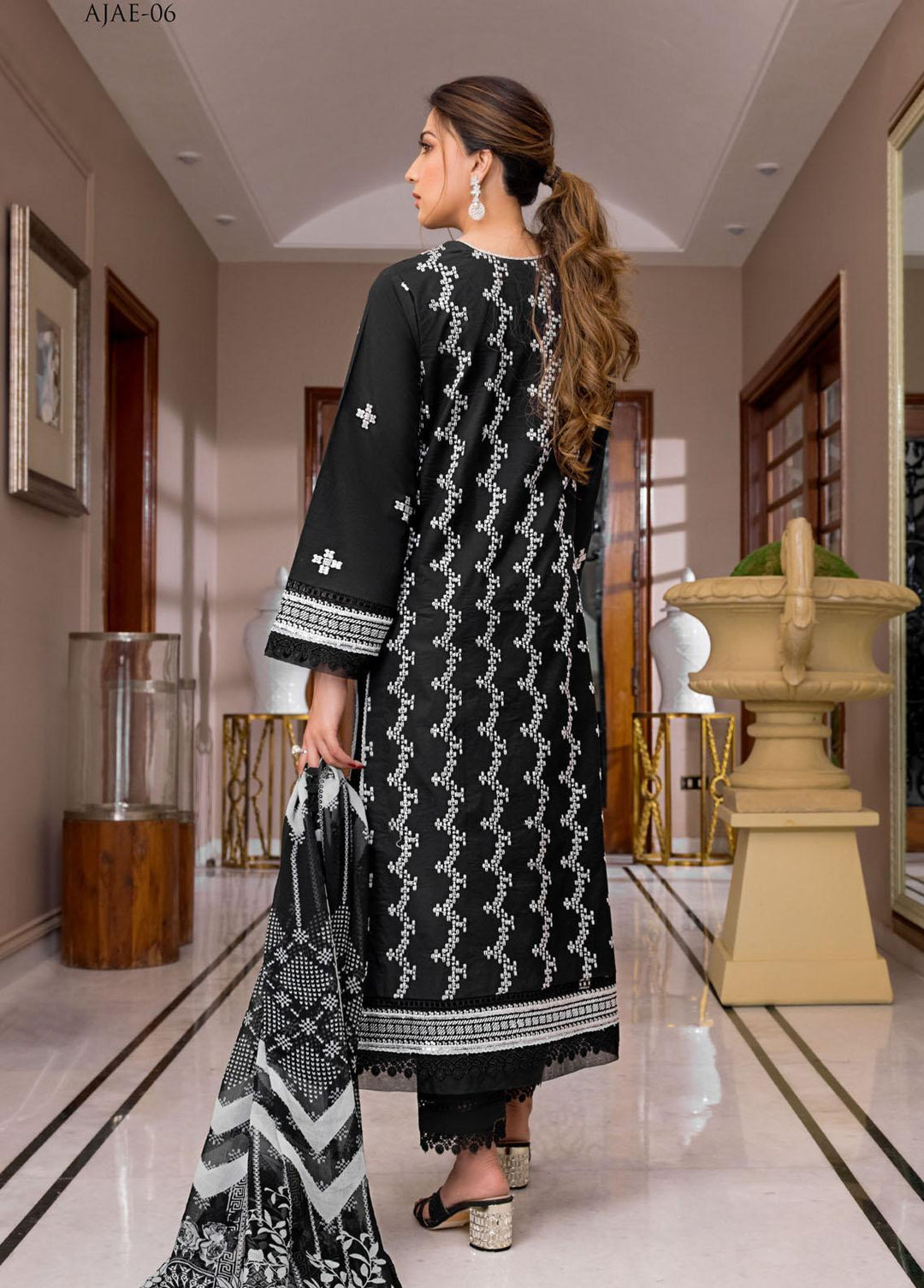 The Aymen Edit by Asim Jofa Embroidered Cambric Suits Unstitched 3 Piece AJ22AE AJAE-06 - Winter Collection