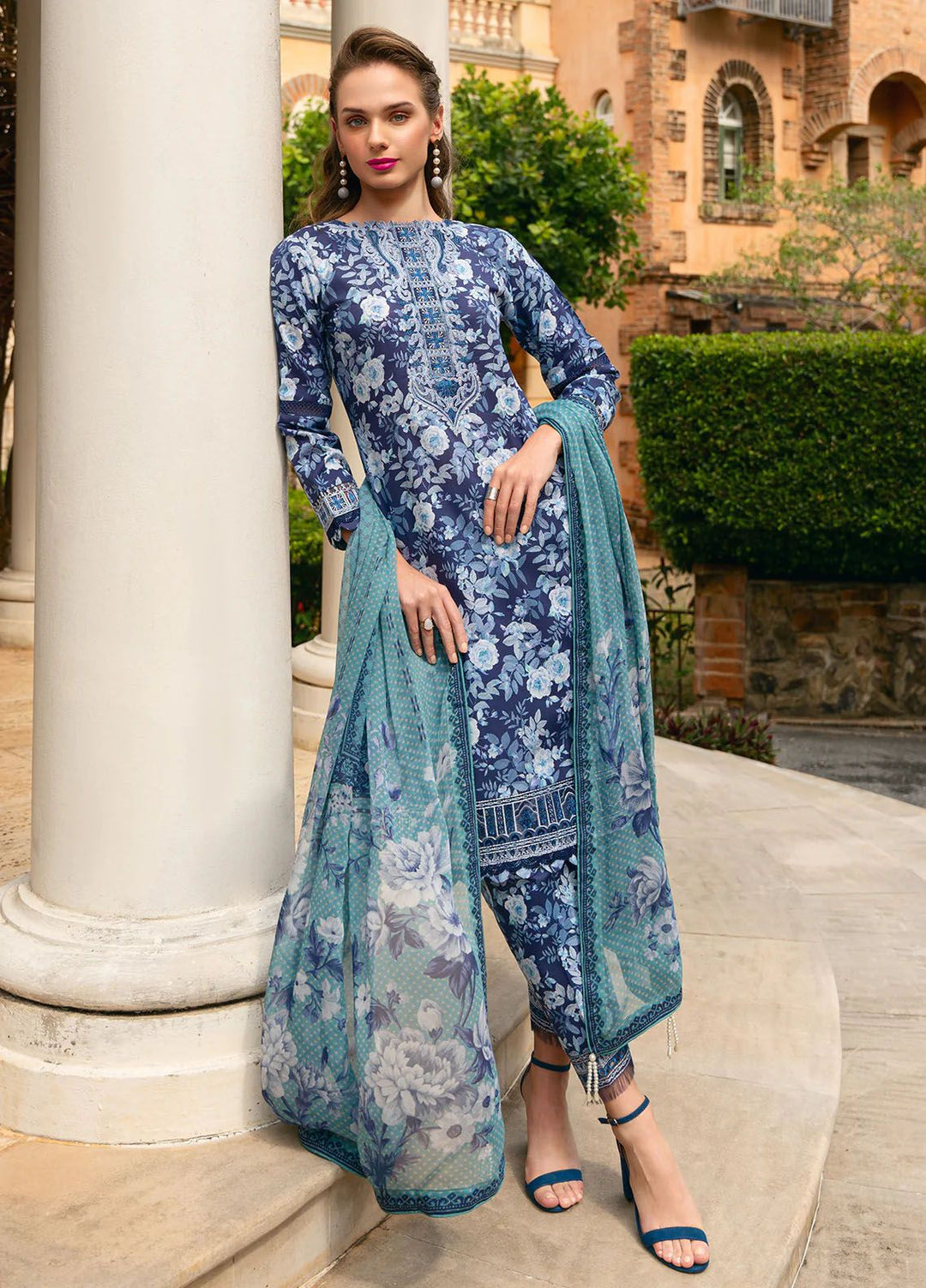 The Enchanted Garden by Gulaal Embroidered Lawn Suits Unstitched 3 Piece GL24EG D-07 Olvera - Summer Collection
