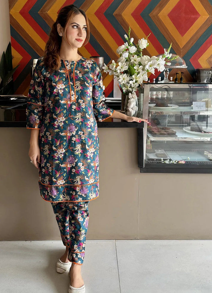 The Girl Store  Pret Casual   2 Piece Suit Tropical Bliss