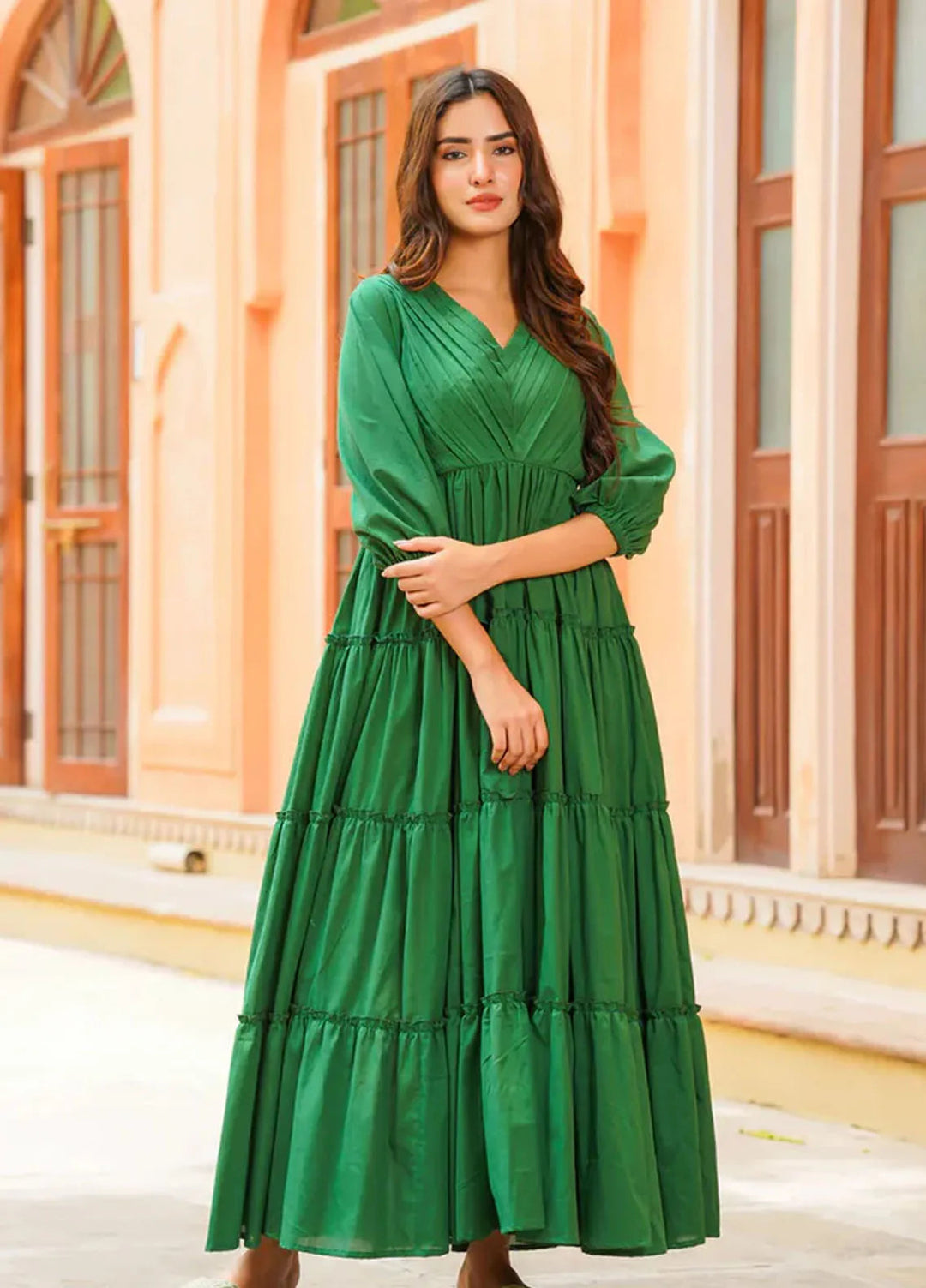 The Girl Store Pret Solid Linen Gown Emerald