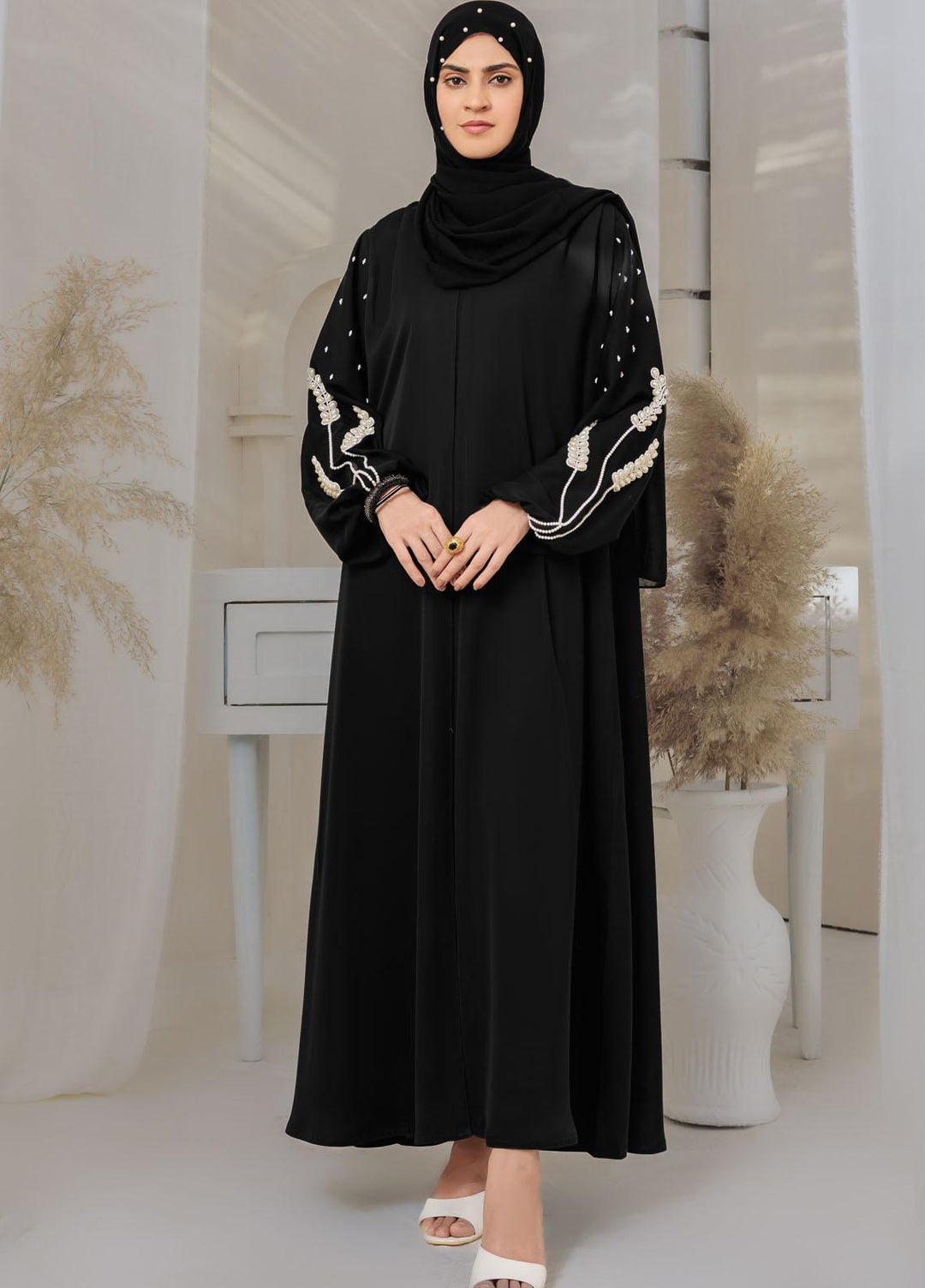 The Great Master (TGM)  Nida  Abaya Kohinoor