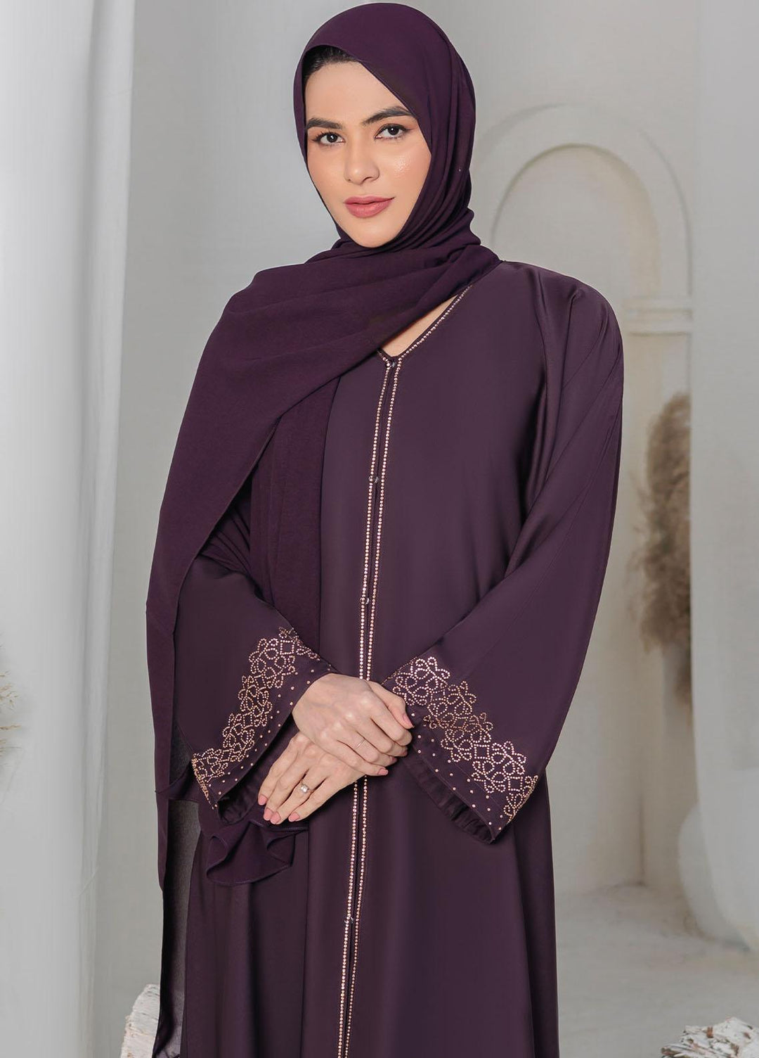 The Great Master (TGM)  Korean Nida Front Open Abaya Nisa