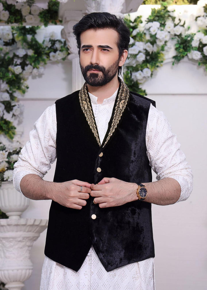 The Great Master (TGM) Velvet Formal Men Waistcoat -  Noir Velvet