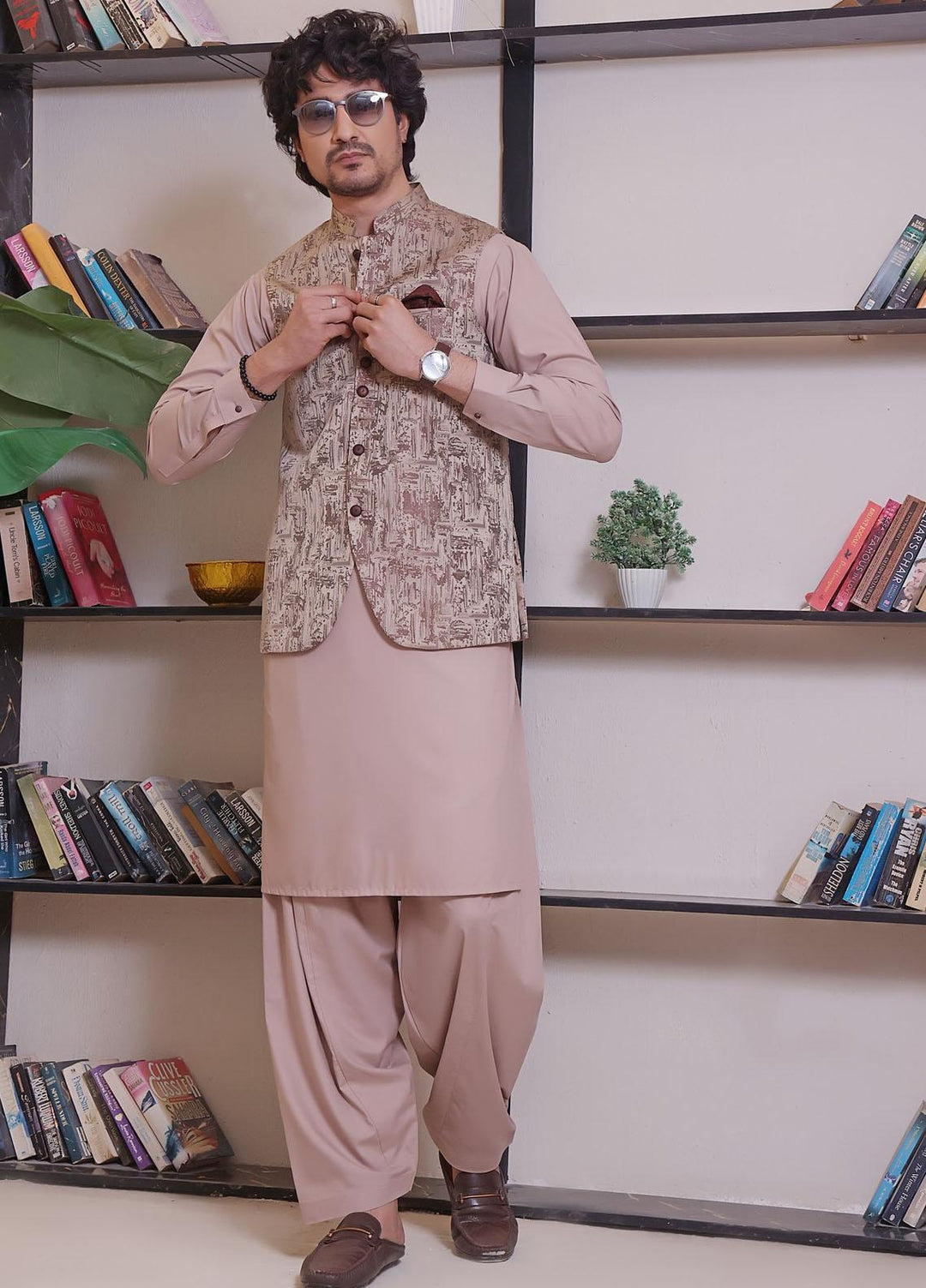 The Great Master (TGM) Wash N Wear Festive Waistcoat 3 Piece Suit for Men -  Seal Brown