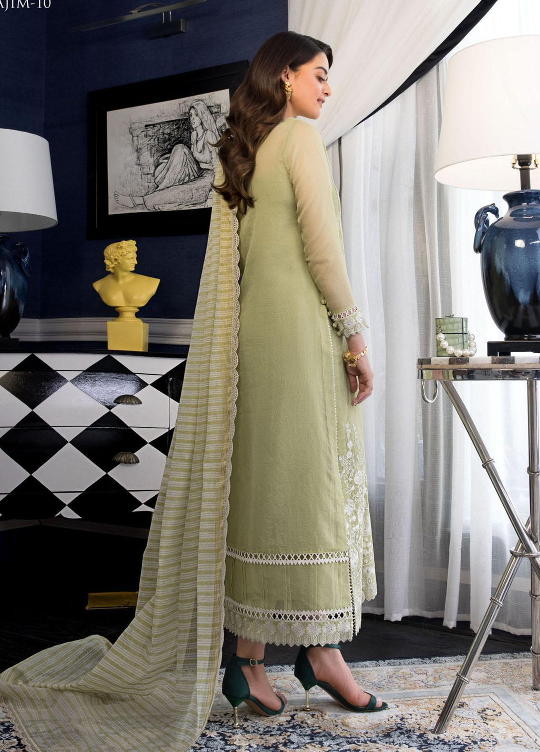 The Iqra & Minal Edit by Asim Jofa Embroidered Cotton Net Suits Unstitched 3 Piece AJ22IM AJIM-10 - Winter Collection