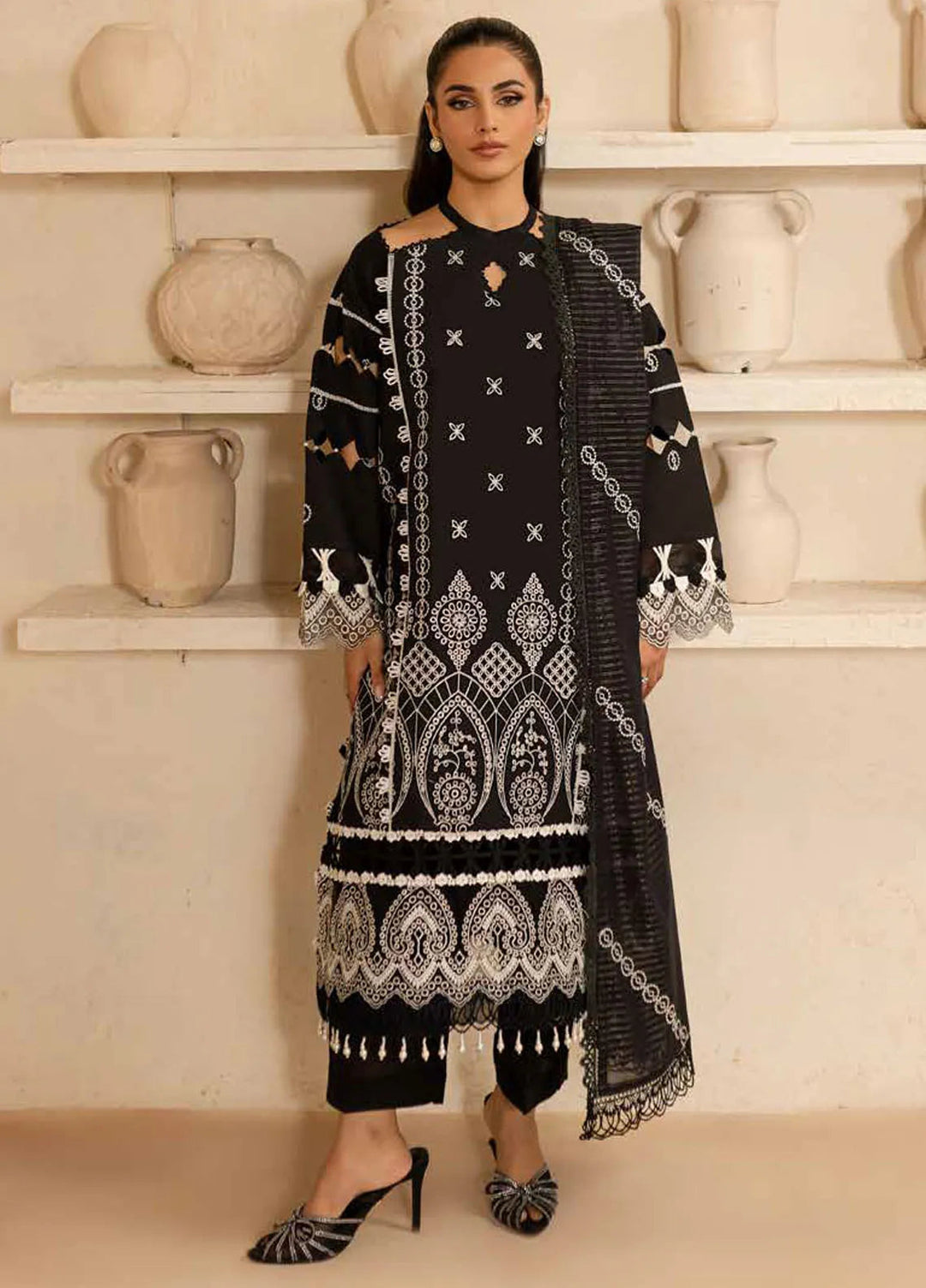 The Summer Garden By Parishay Embroidered Lawn Suit Unstitched 3 Piece PR25TS SG-01 - Summer Collection