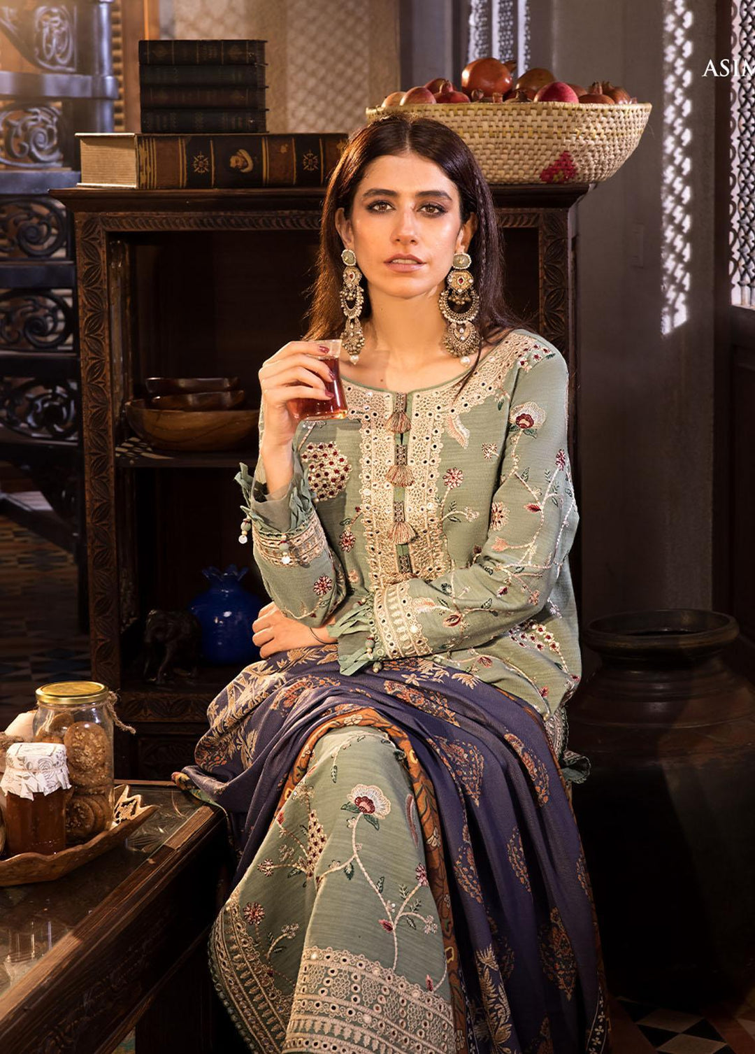 The Syra Edit by Asim Jofa Embroidered  Suits Unstitched 3 Piece AJ22SE AJK-03 - Winter Collection