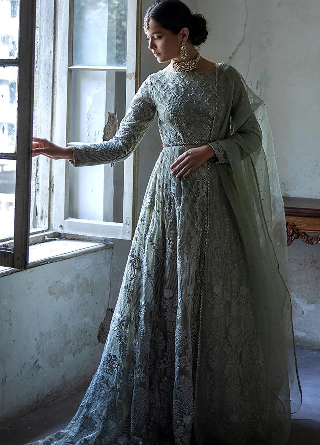 Threads & Motifs Pret  Net Maxi Dress THM21F 7754