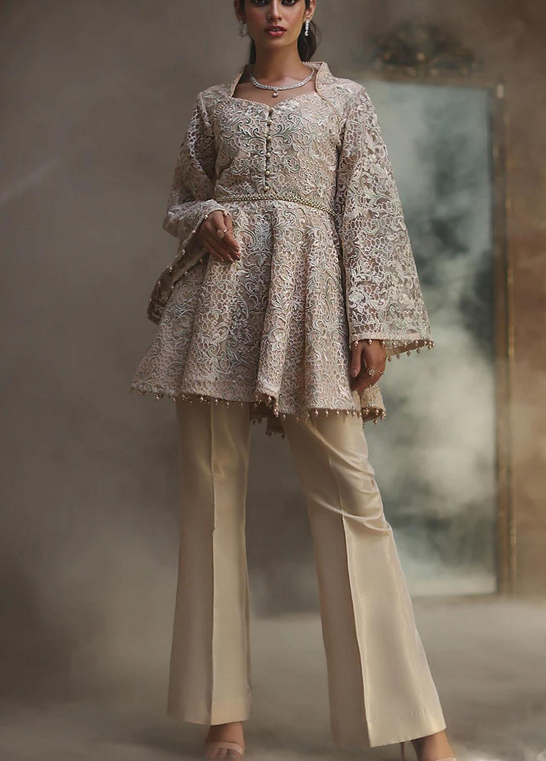 Threads & Motifs Pret Formal Net Kurties THM21F 5645.1