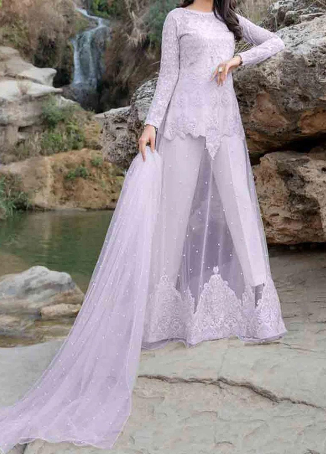 Threads & Motifs Pret Formal Net Kurties THM21F 6552-L
