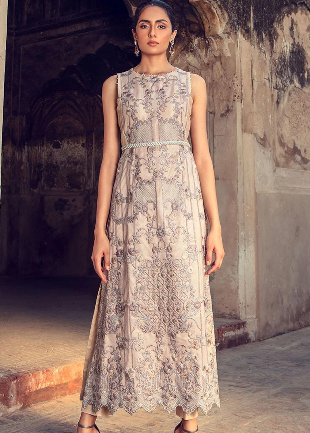 Threads & Motifs Pret Formal Net Kurties THM21F 6706