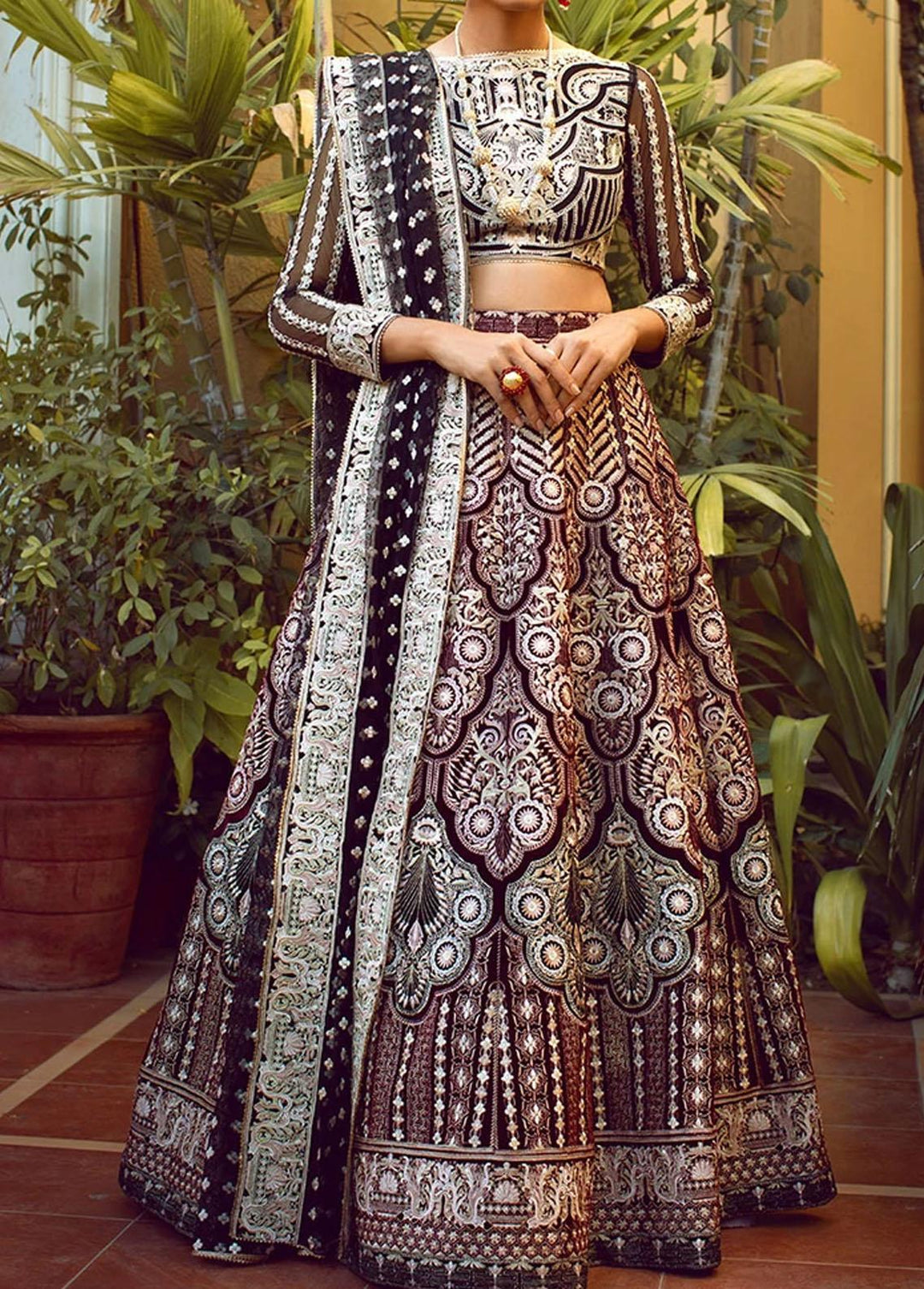 Threads & Motifs Pret Formal Velvet 2 Piece Suit THM21F 7004