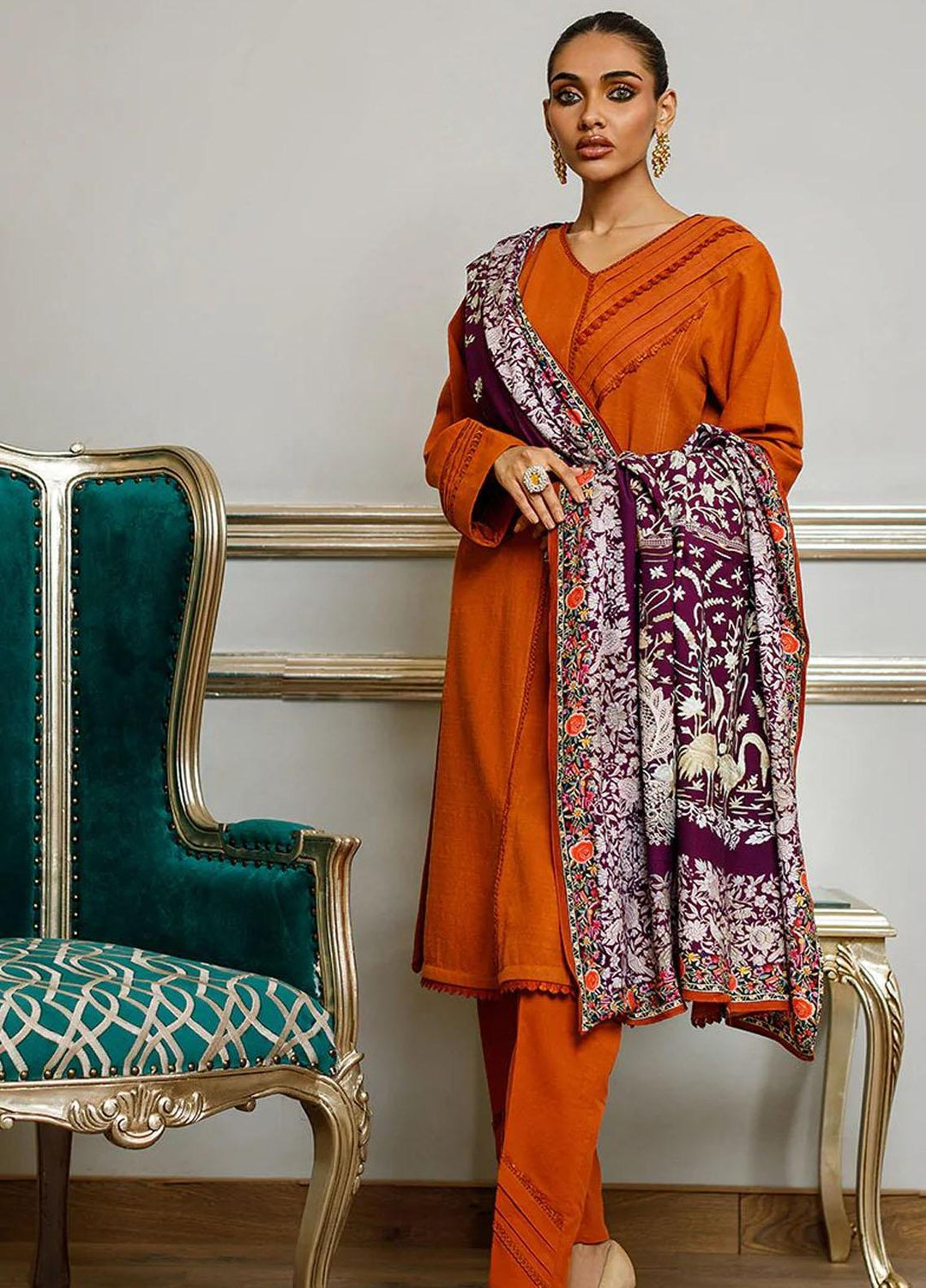 Threads & Motifs Printed Viscose  Shawls THM23SH Shawl-8203 - Winter Shawls