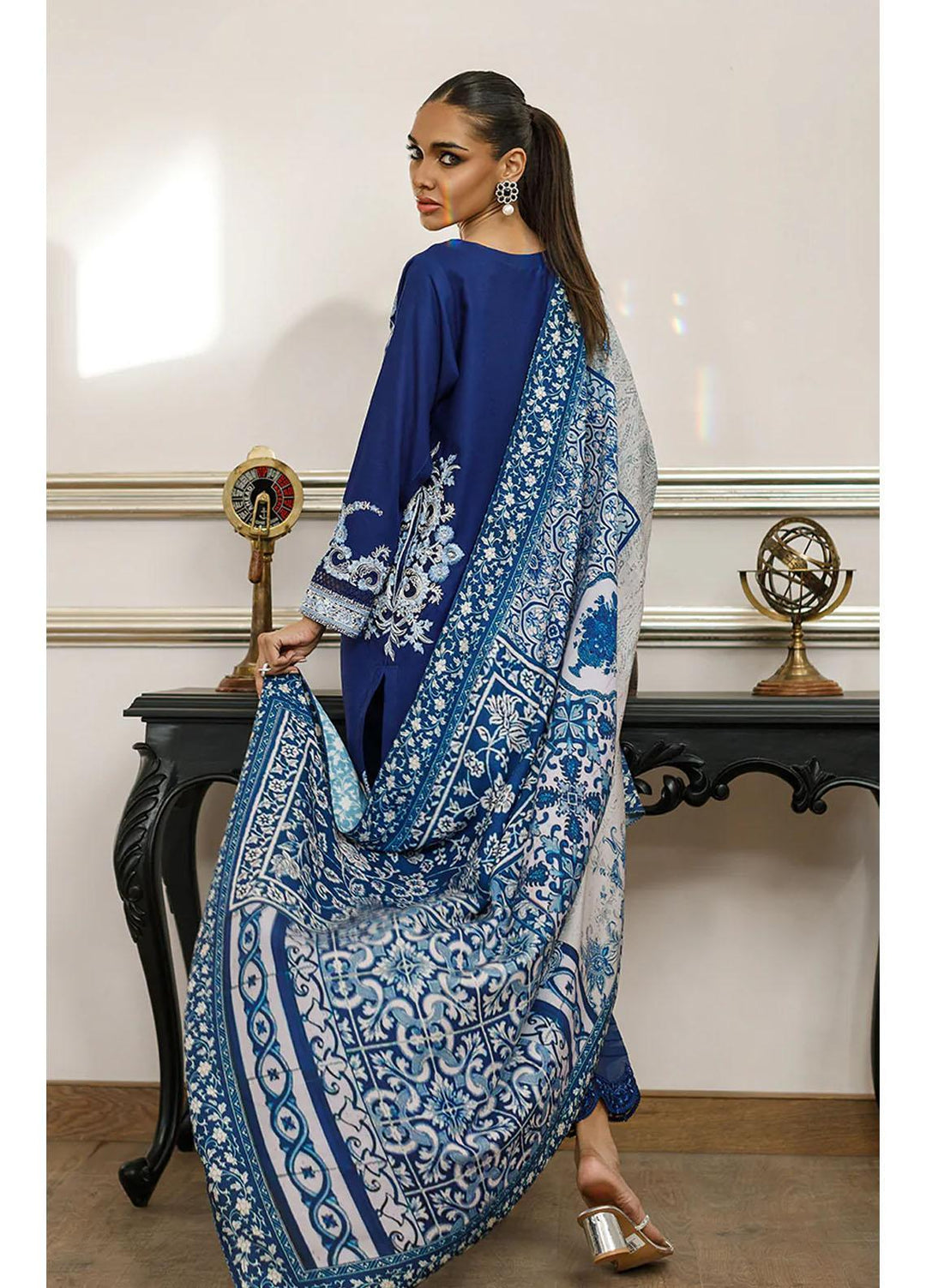 Threads & Motifs Printed Viscose  Shawls THM23SH Shawl-129 - Winter Shawls
