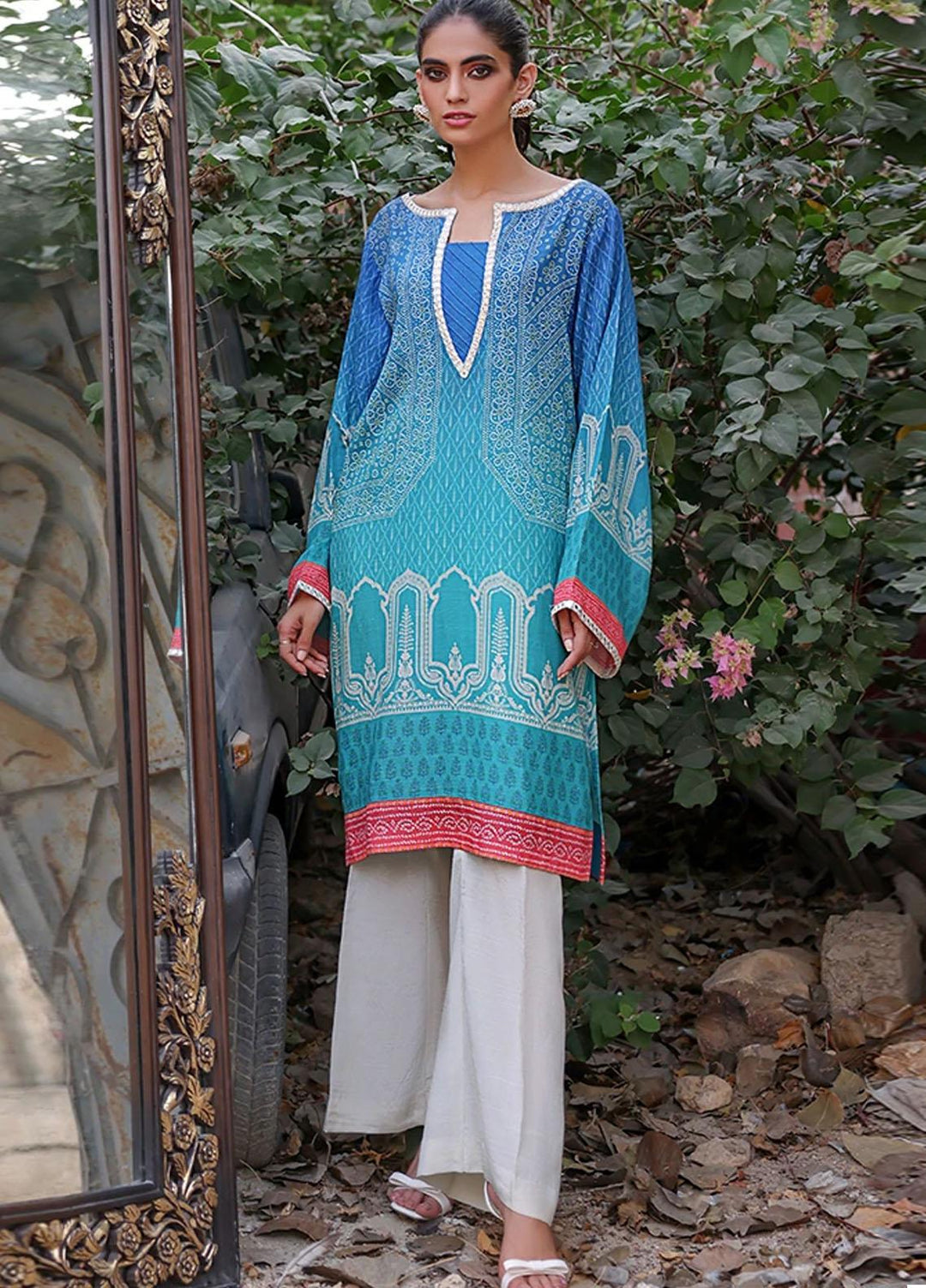 Threads & Motifs Luxury Pret  Viscose Shirt THM21RW 7427