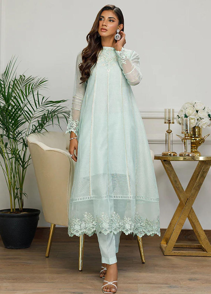 Threads & Motifs Luxury Pret  Organza Shirt 8260