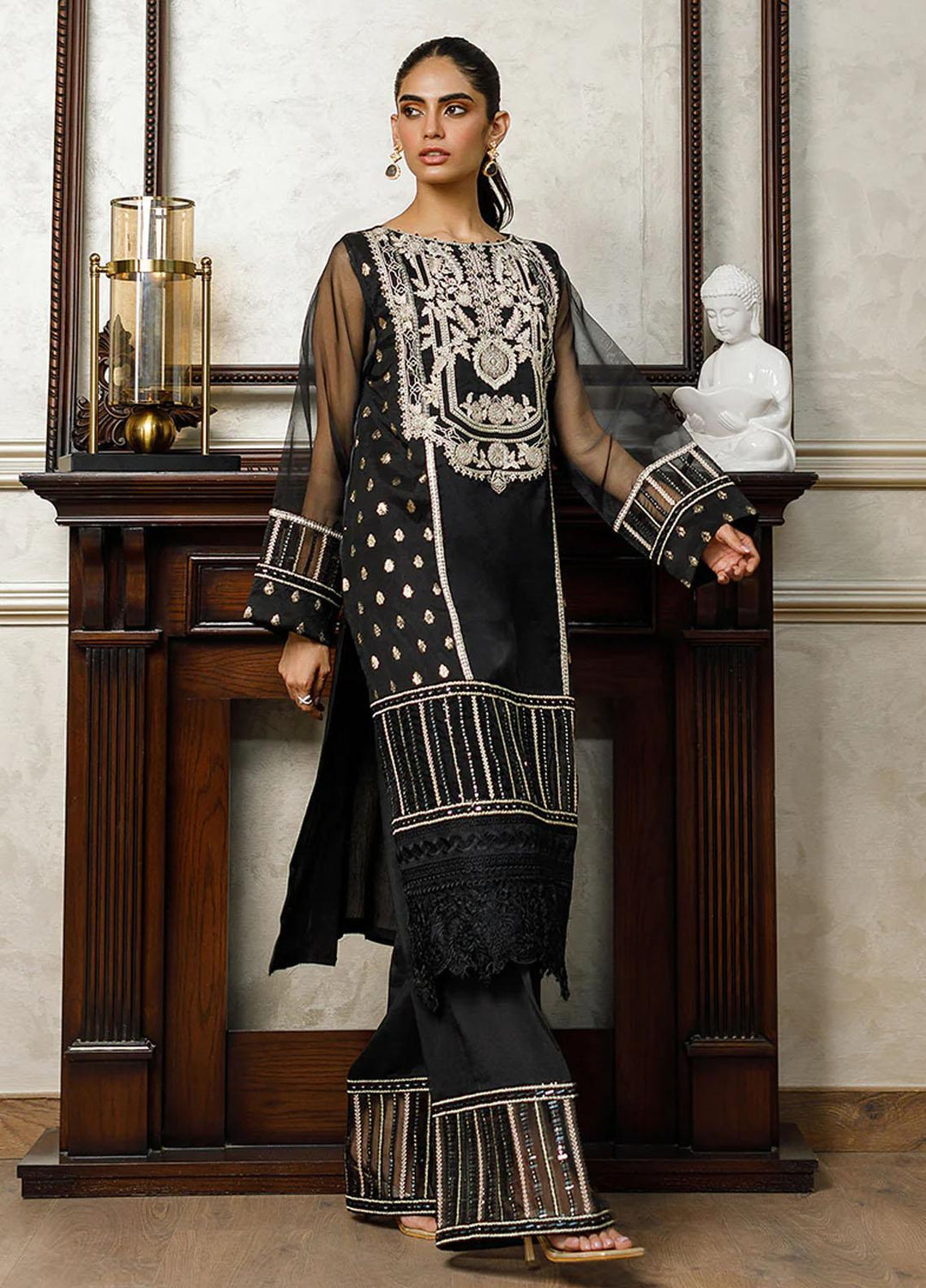Threads & Motifs Luxury Pret  Organza Shirt 8231