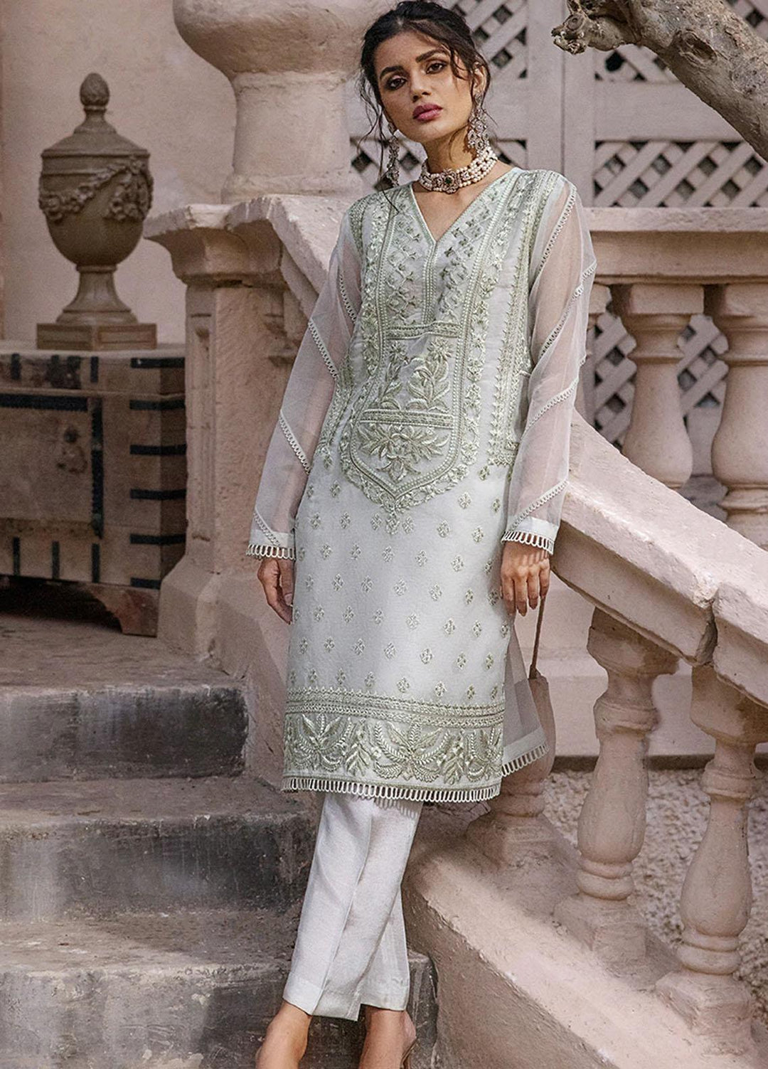 Threads & Motifs Pret   Shirt THM22RW 7771