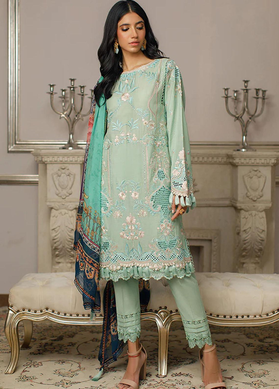 Threads & Motifs Pret  Lawn 2 Piece THM22RW 7832