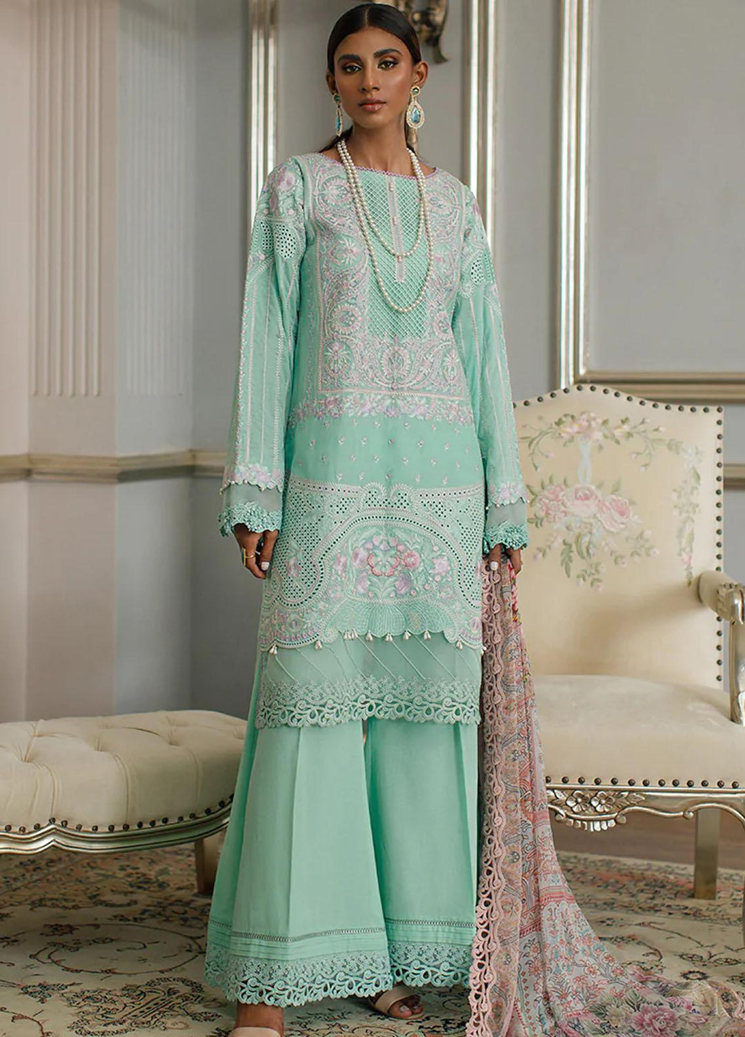 Threads & Motifs Pret  Lawn 2 Piece THM22RW 7824