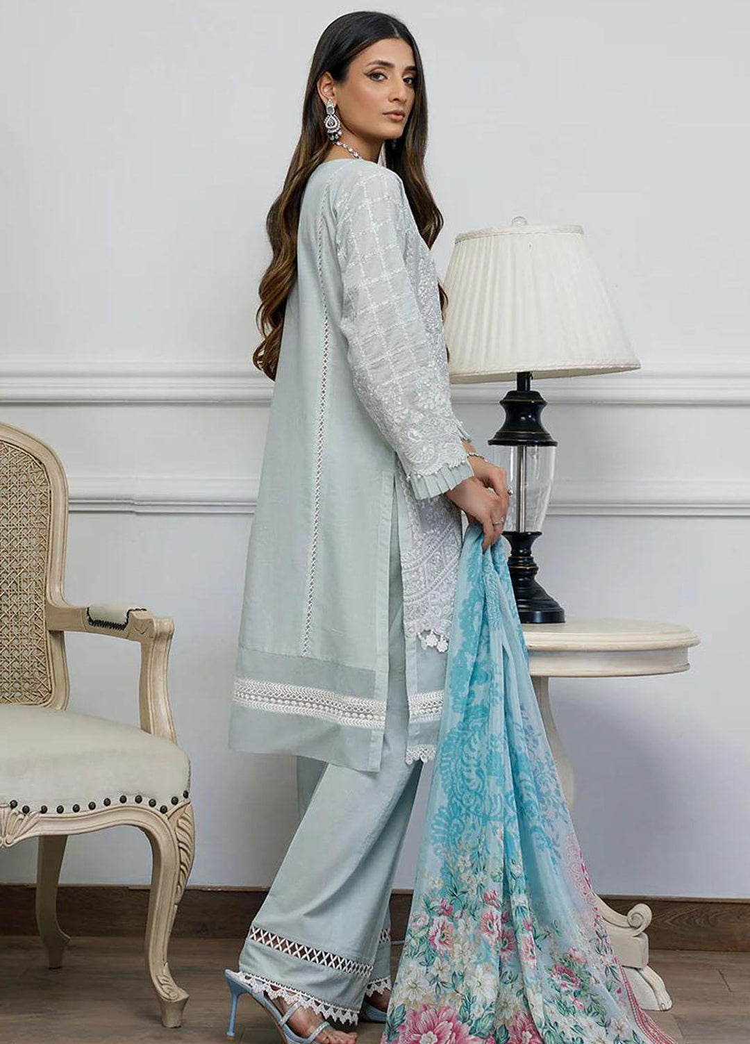 Threads & Motifs Pret  Lawn 2 Piece Suit THM23RW 7961.1