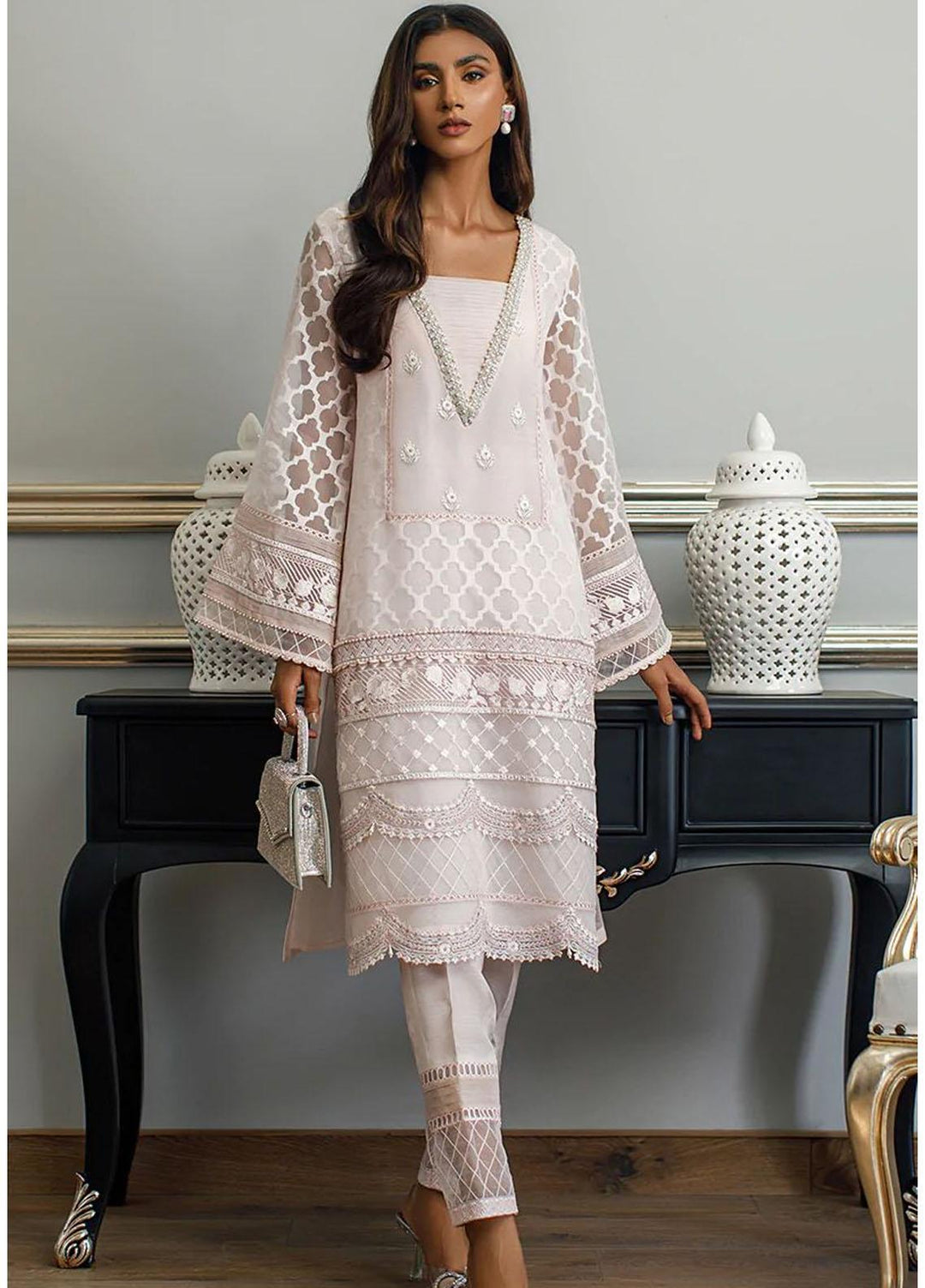 Threads & Motifs Luxury Pret  Jacquard Shirt THM23RW 8079