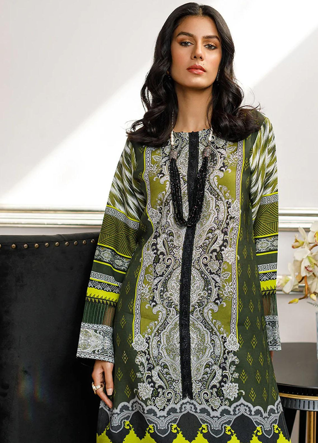 Threads & Motifs Luxury Pret  Silk Shirt THM23RW 8226