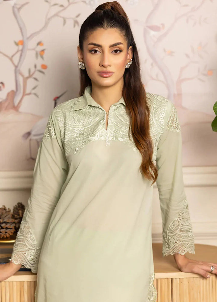 Threads And Motifs Embroidered Pret Lawn 3 Piece Suit 9036