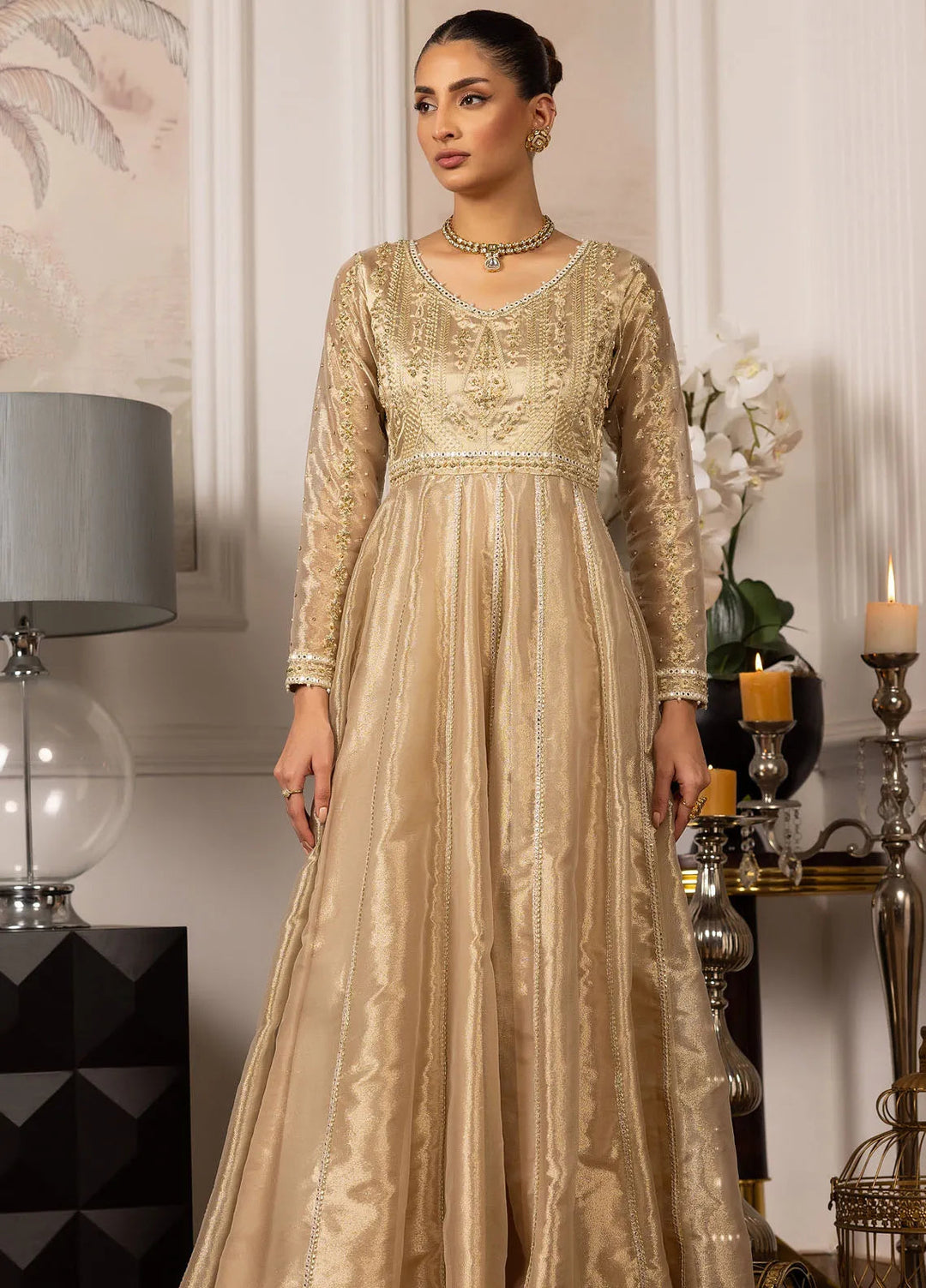 Threads And Motifz Pret Embroidered 2 Piece Suit 9114