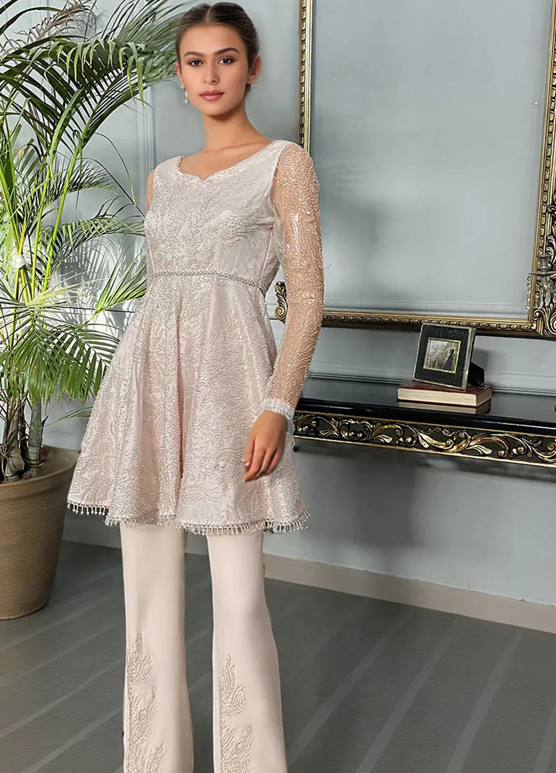 Threads And Motifz Pret Embroidered Net 3 Peice Suit 9247