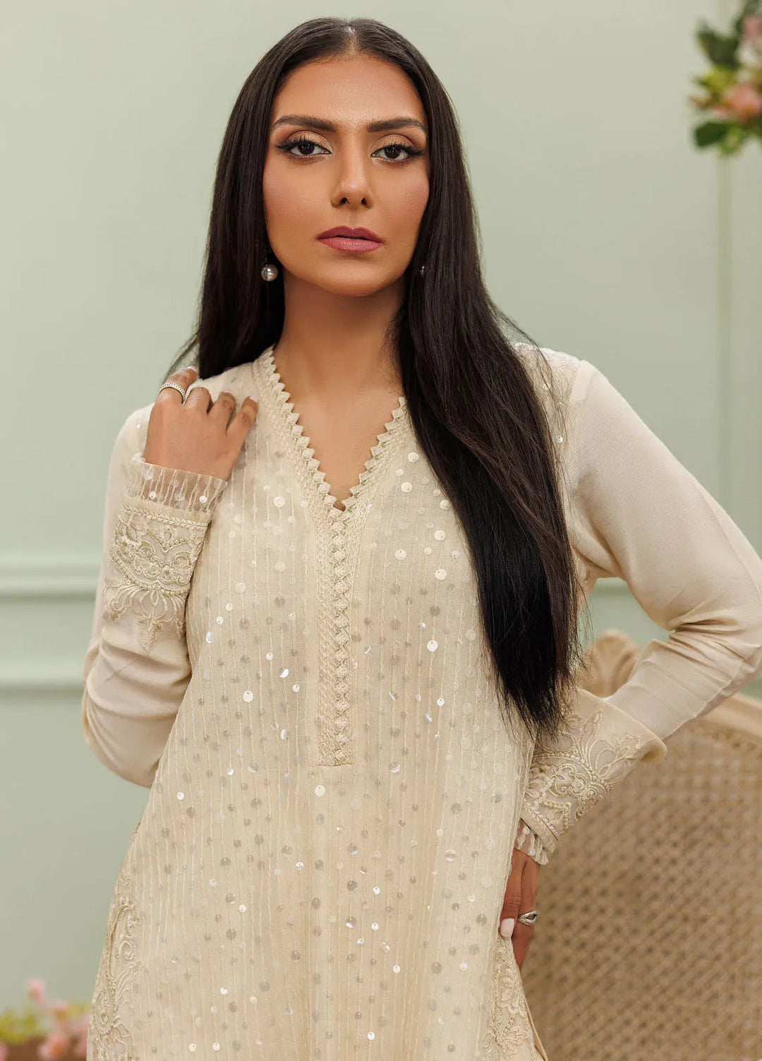 Threads And Motifs Pret Embroidered Net 3 Piece Suit 8952