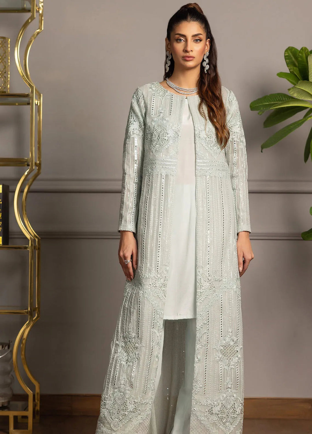 Threads And Motifz Pret Embroidered Organza 3 Piece Suit 9006.1