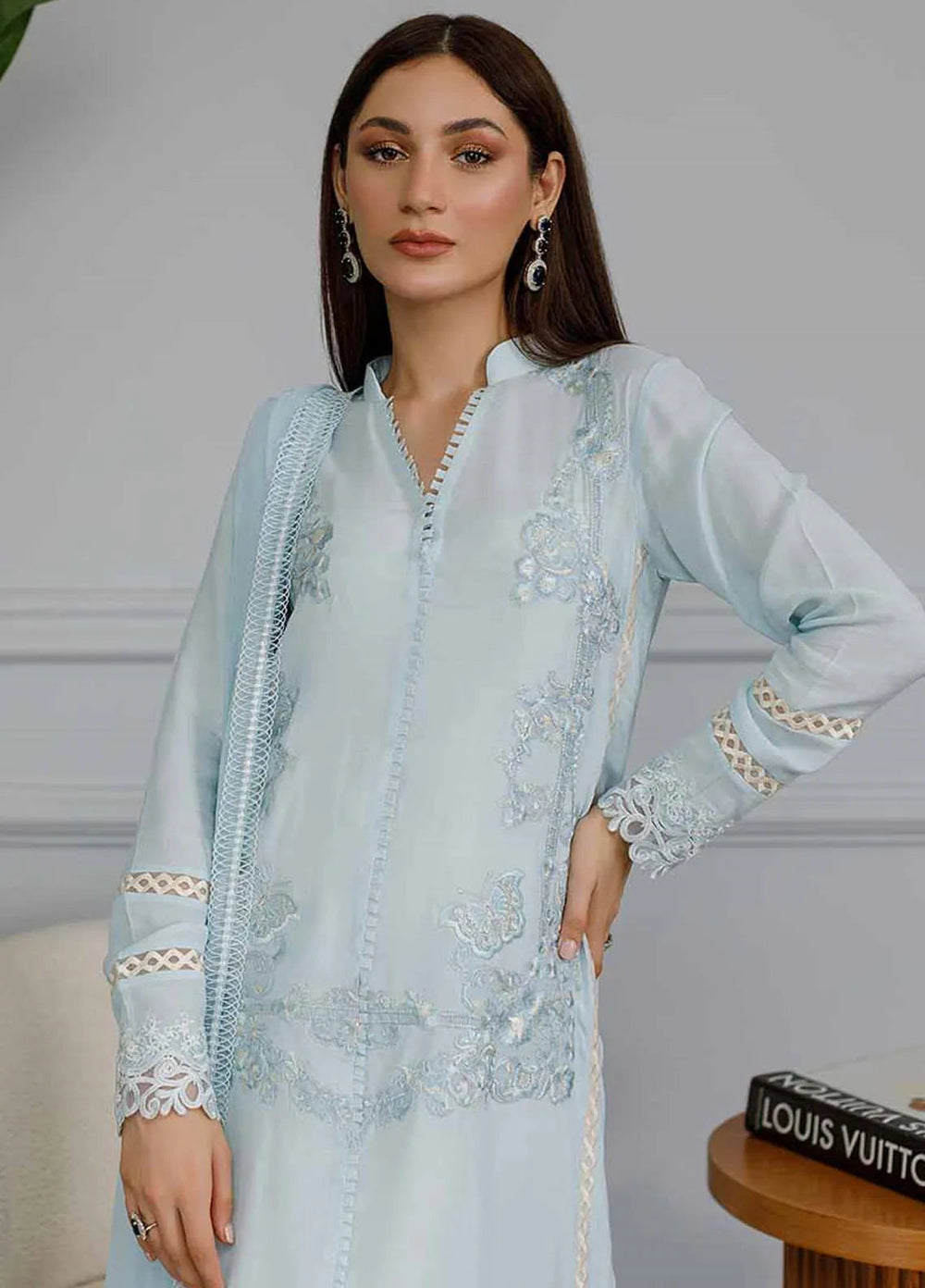 Threads And Motifs Pret Embroidered Silk 3 Piece Suit 8560