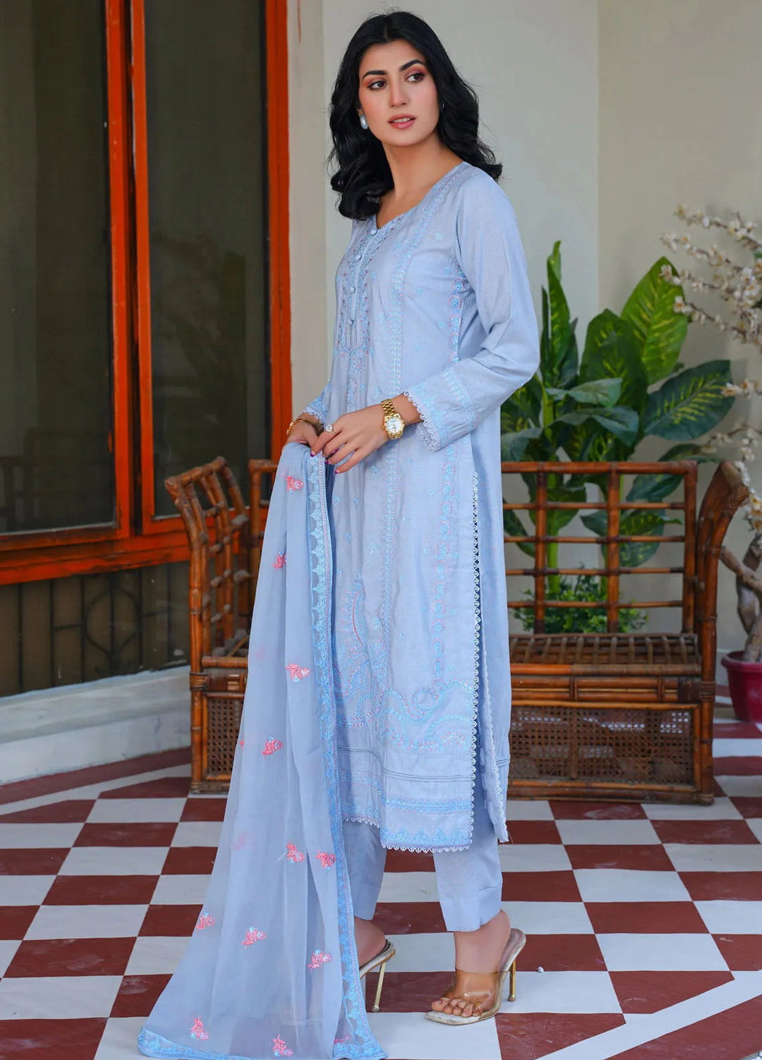 Threads And Weaves Embroidered Karandi Suit Unstitched 3 Piece KR24101 - Festive Collection